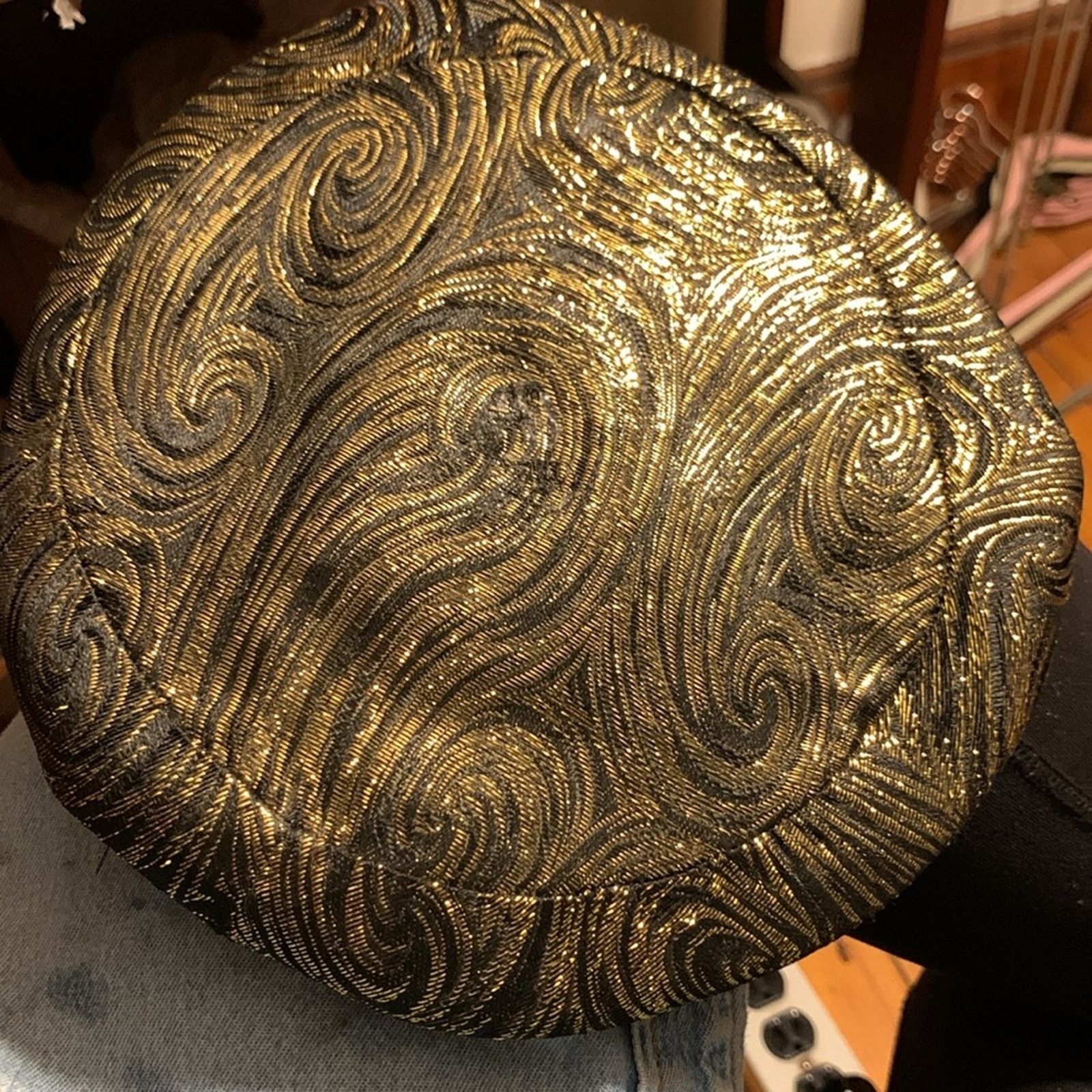 Vintage 60’s chic gold metallic brocade asymmetric beret church hat Size ONE SIZE - 5 Thumbnail