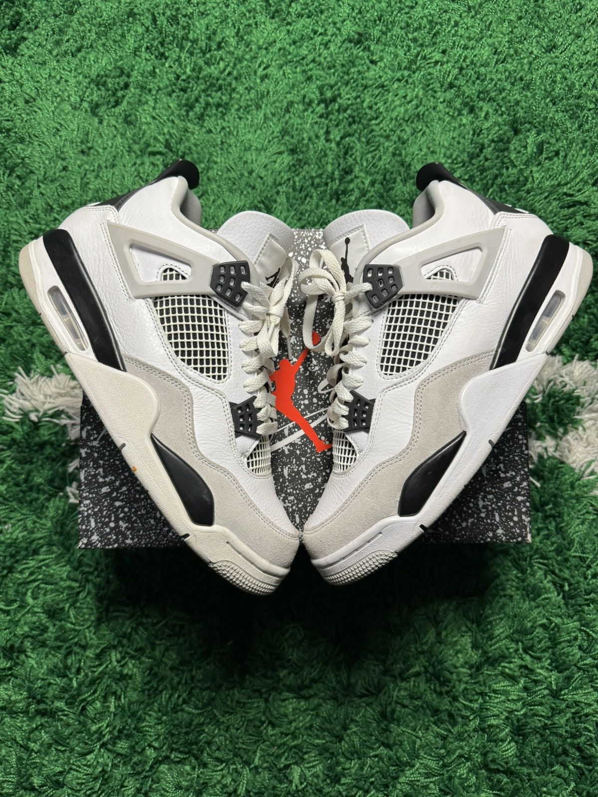 Jordan Brand Jordan Retro 4 ‘Military Black’ Size US 10 / EU 43 - 1 Thumbnail