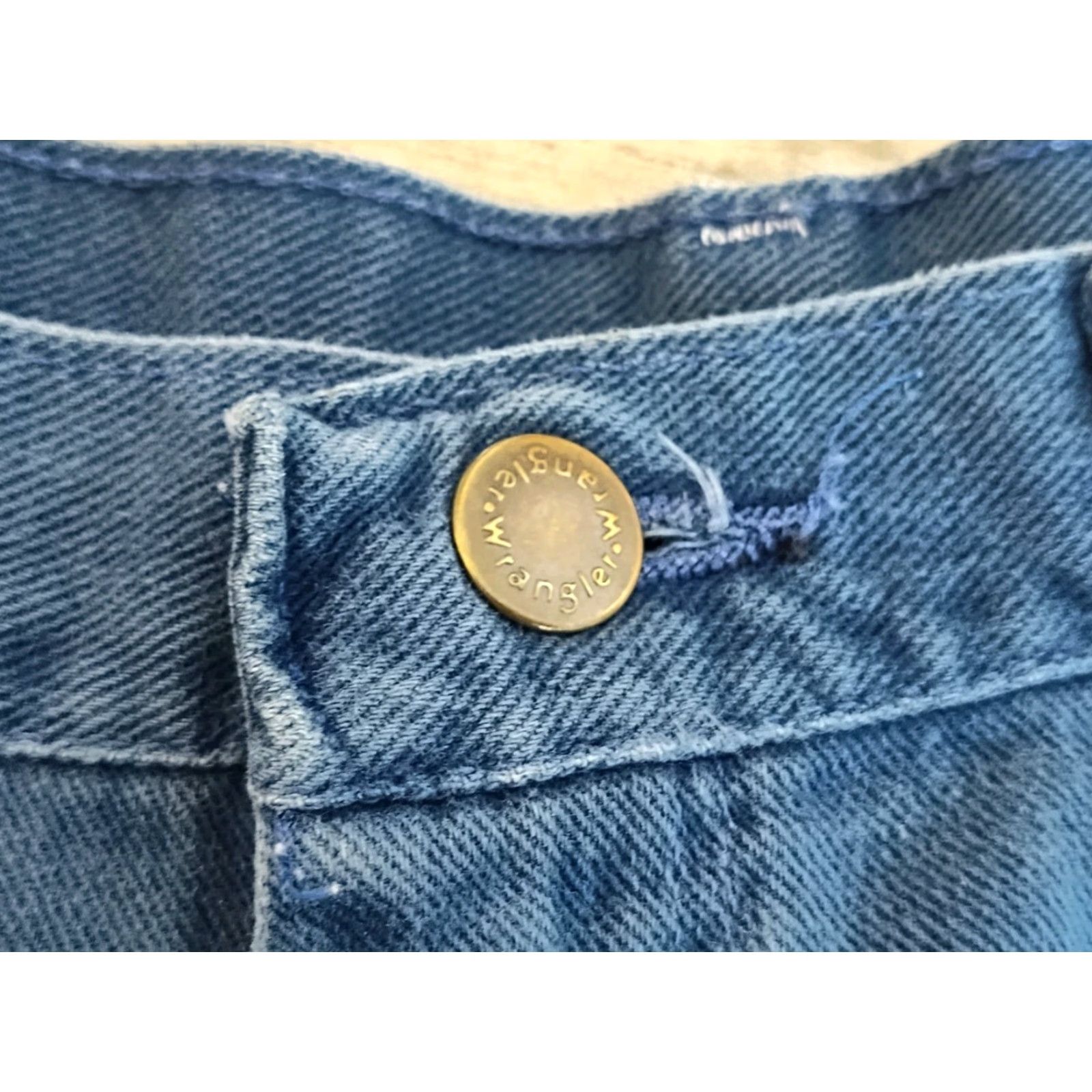 Wrangler VINTAGE Wrangler Men's Jean Shorts Bermuda 90s Casual Summer 36 Blue Retro US Made Size US 36 / EU 52 - 5 Thumbnail
