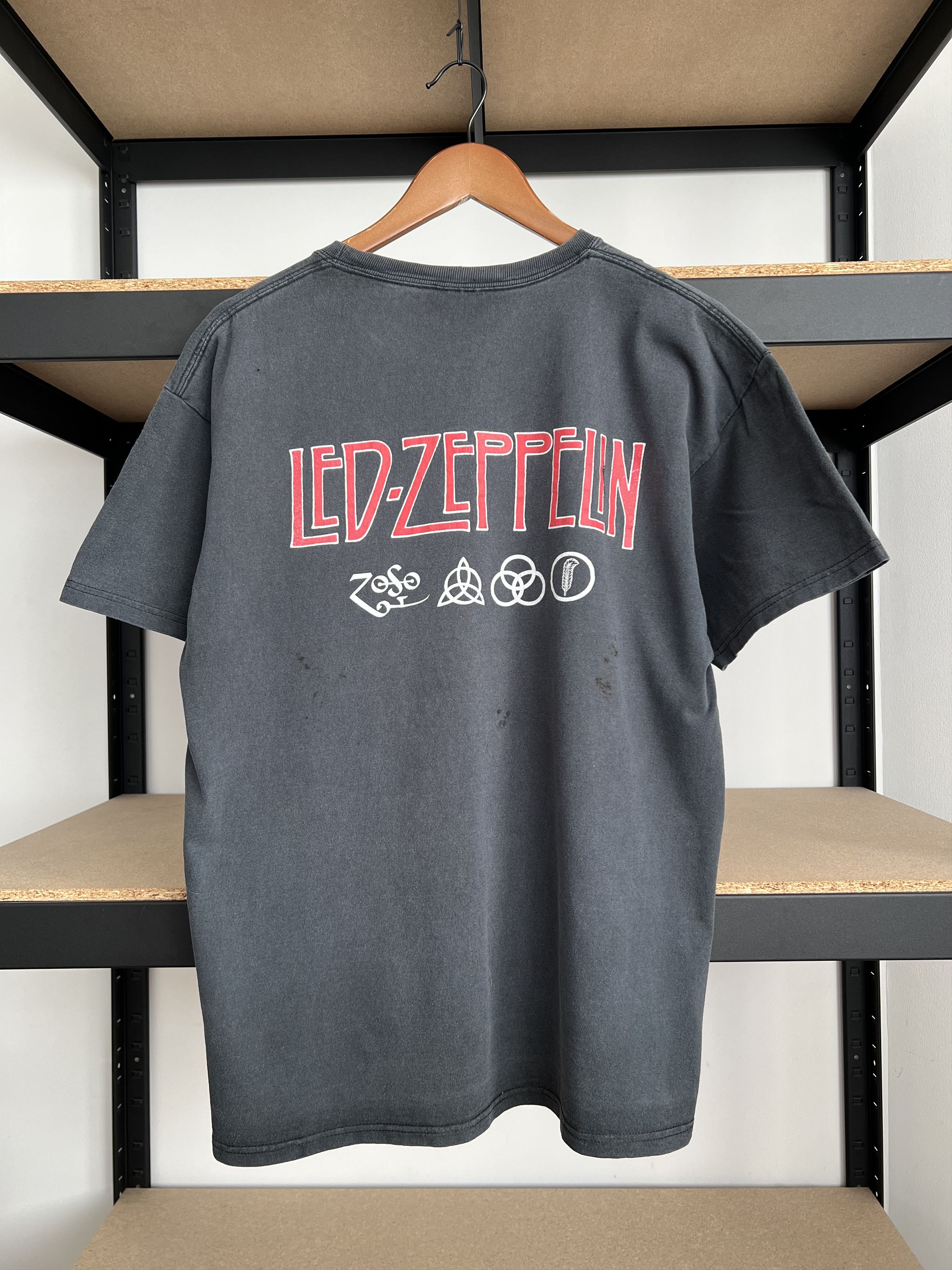 Band Tees Vintage 2004 Led Zeppelin Stairway to Heaven Black T-shirt Size US L / EU 52-54 / 3 - 2 Thumbnail