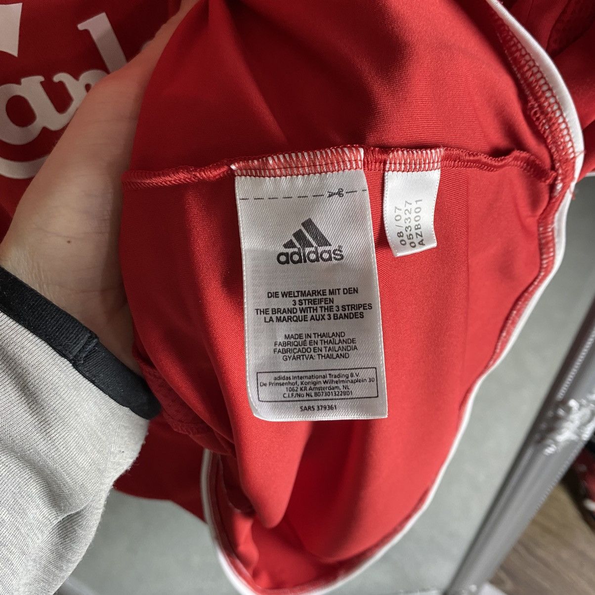 Adidas Adidas Liverpool jersey size Large Carlsberg Size US L / EU 52-54 / 3 - 7 Thumbnail