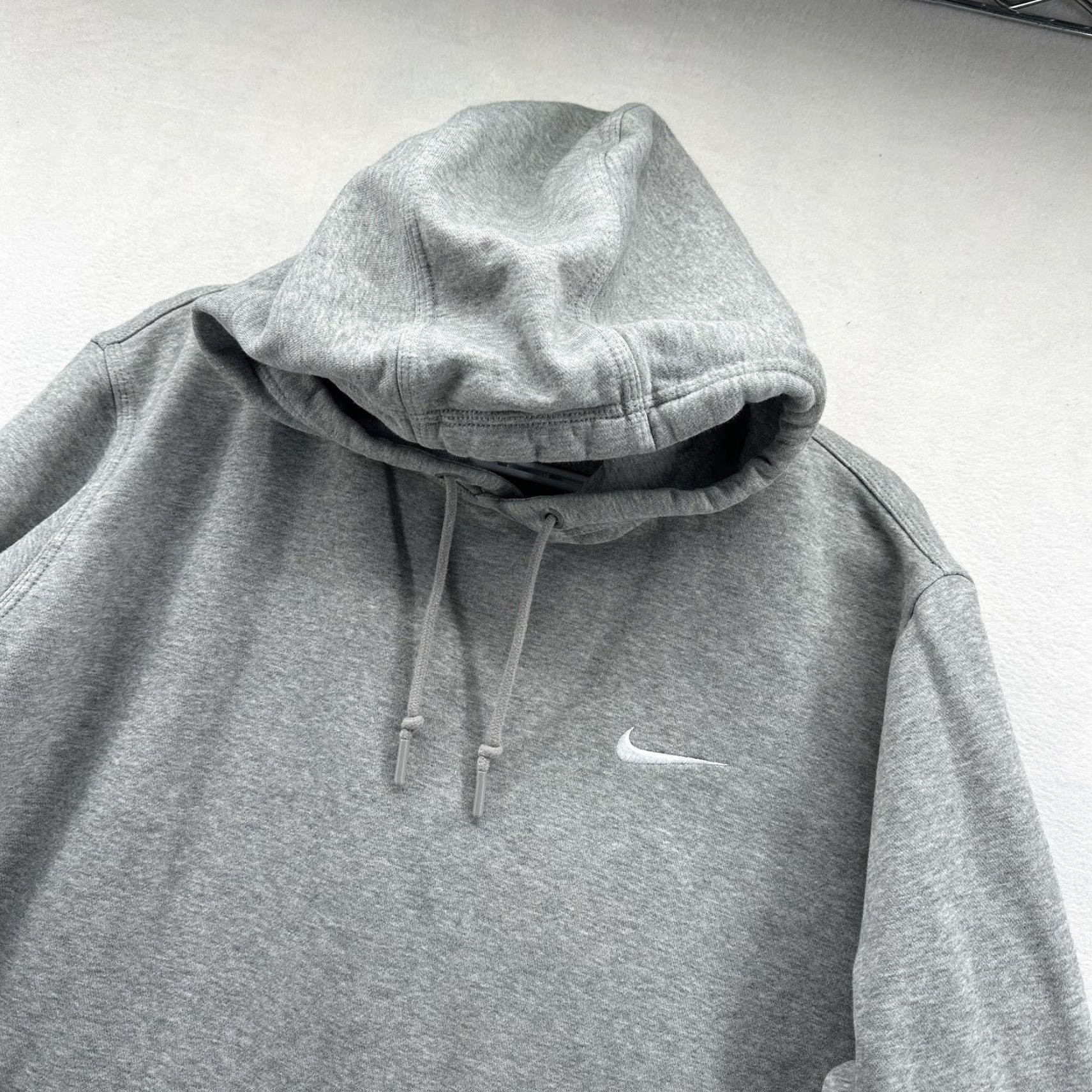Nike Nike Fleece Hoodie Mens XL Gray Pullover Swoosh Logo Casual Sweatshirt Size US XL / EU 56 / 4 - 2 Thumbnail