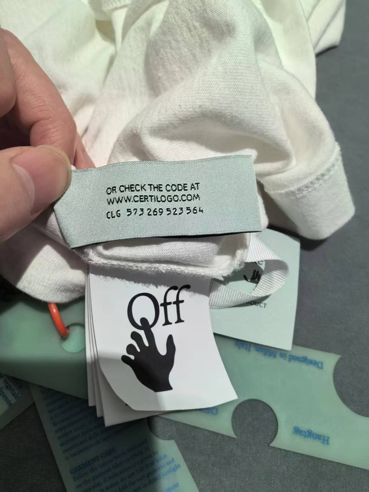 Off-White NWT OW T-shirts - White, S Size US S / EU 44-46 / 1 - 9 Thumbnail
