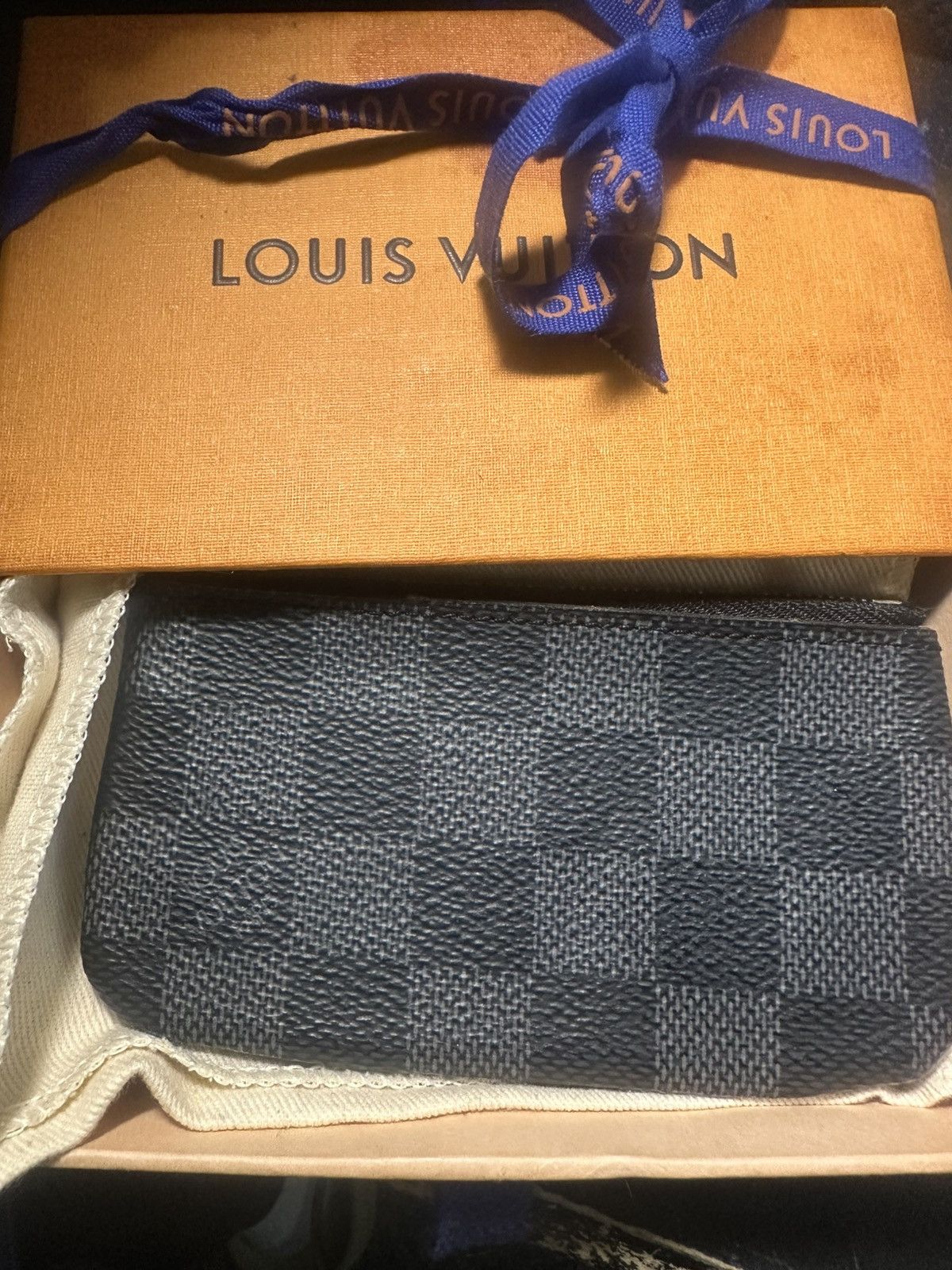 Louis Vuitton Louis Vuitton Keychain Wallet Size ONE SIZE - 1 Thumbnail