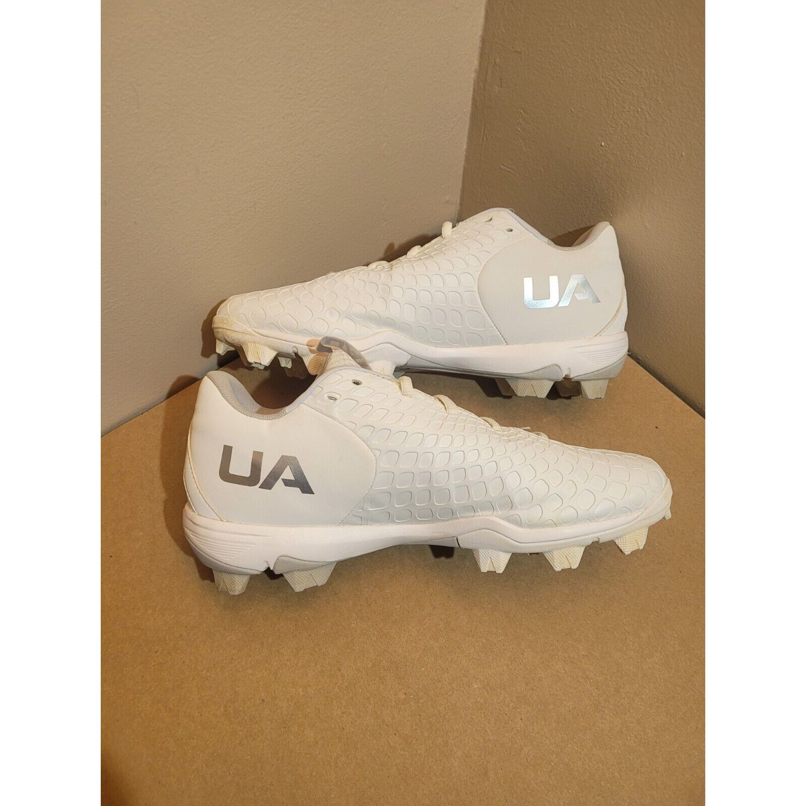 Under Armour Under Armour Glyde 2.0 RM Women’s Athletic Cleats Size 9.5 Size US 9.5 / IT 39.5 - 5 Thumbnail