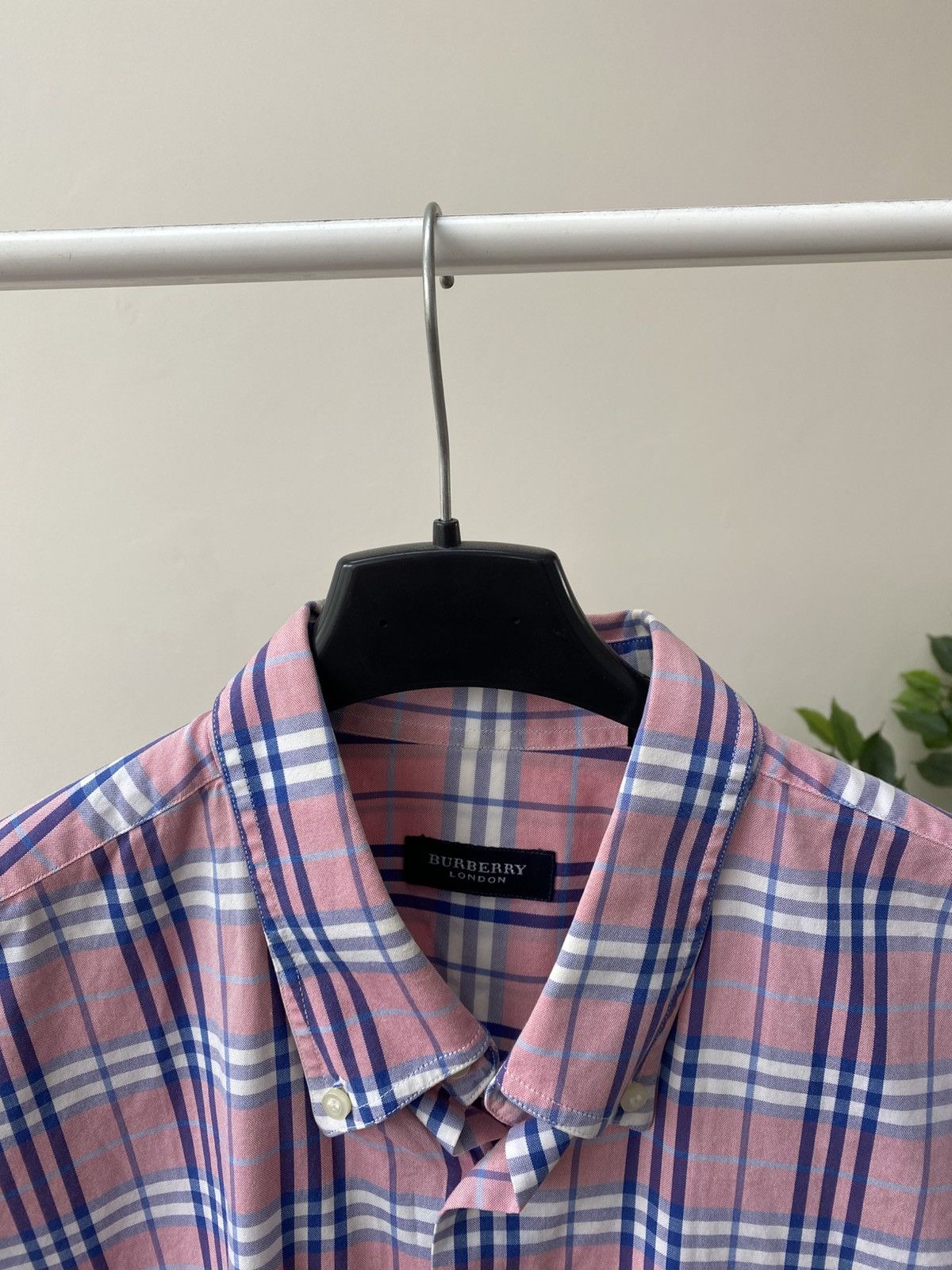 Burberry × Vintage Vintage Burberry Nova Check Pink Button Up Shirt Size US L / EU 52-54 / 3 - 9 Thumbnail