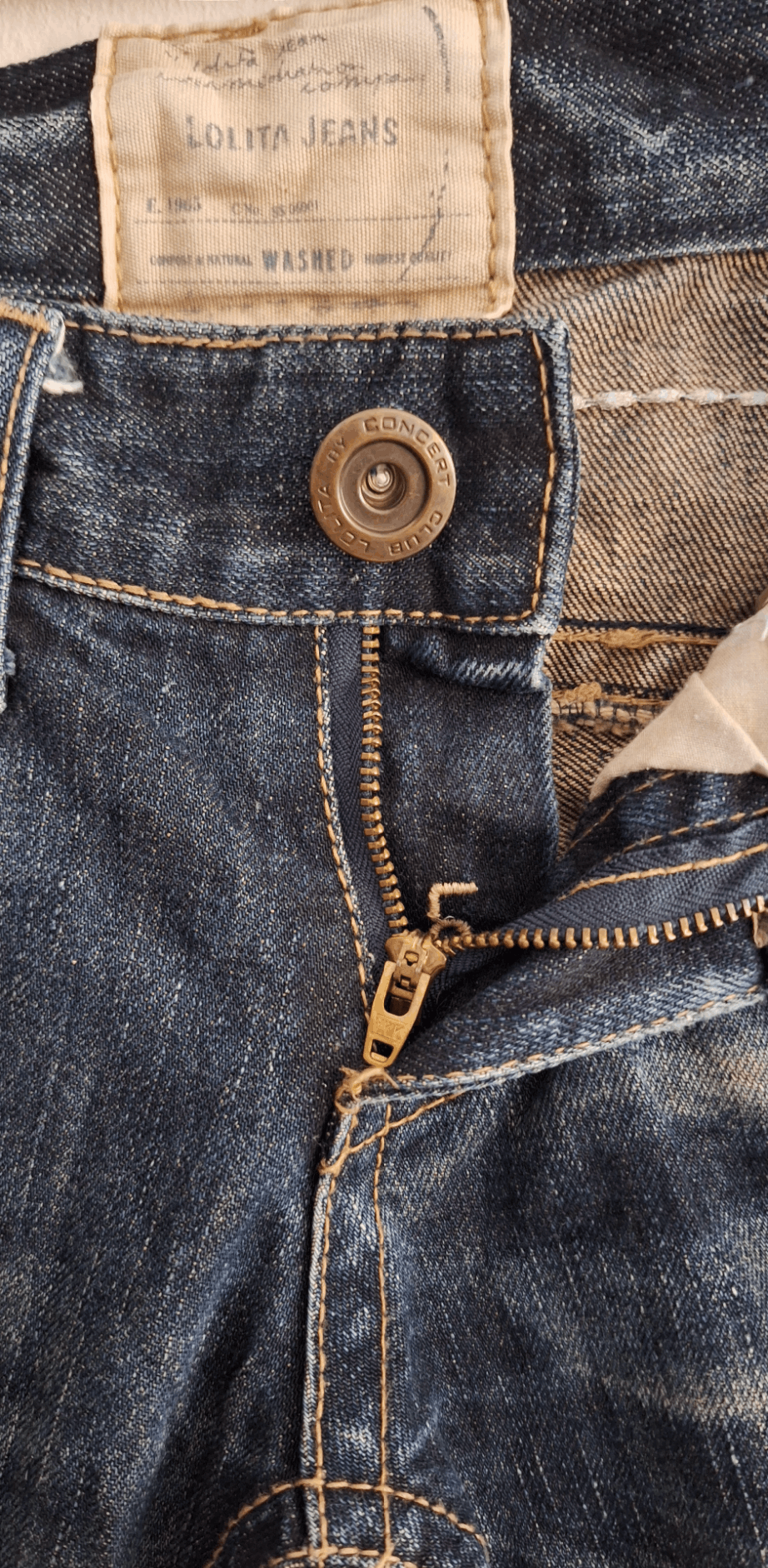 Designer × Japanese Brand Japanese Brand Lolita Flared Whiskered Jeans Size US 26 / EU 42 - 2 Thumbnail