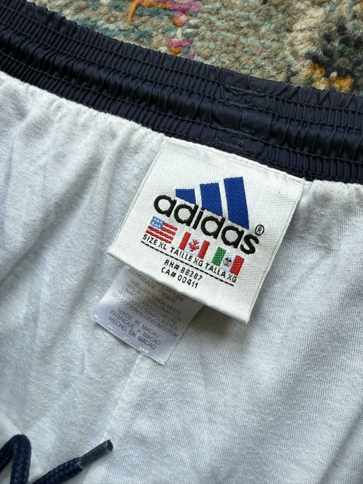 Adidas Vintage Adidas Nylon Track Pants Size US 36 / EU 52 - 4 Thumbnail