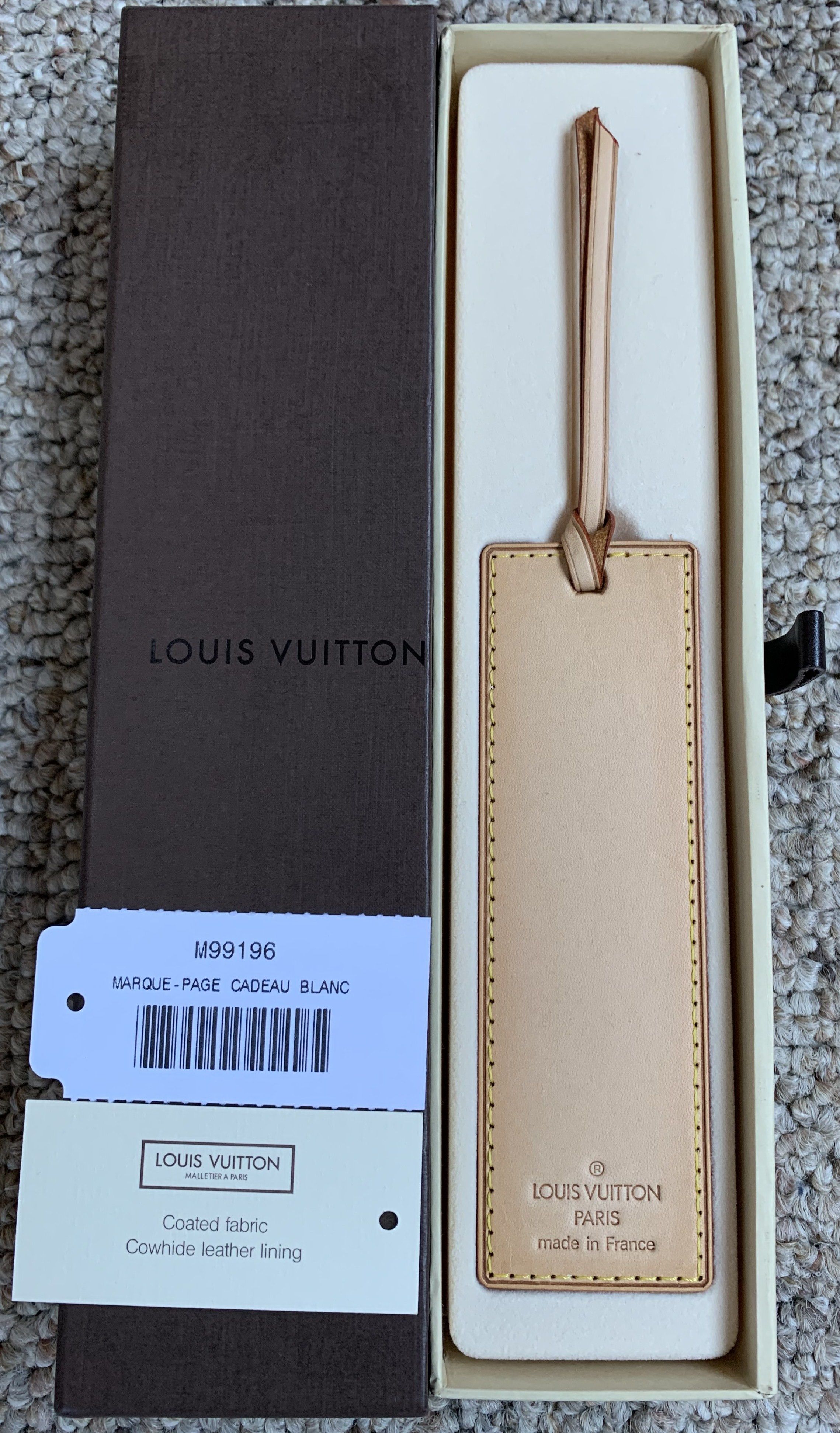 Louis Vuitton × Takashi Murakami NEW S/S 2003 Louis Vuitton x Murakami Monogram Bookmark Size ONE SIZE - 2 Thumbnail