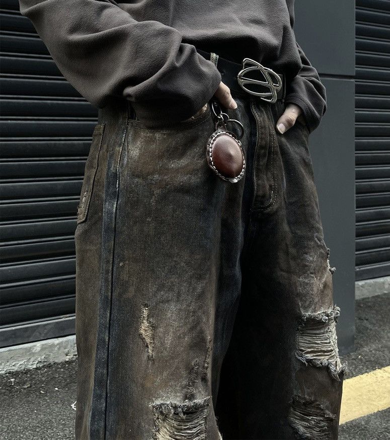Japanese Brand × Jean Avant garde fashion distressed dirty skater jeans Size US 33 - 4 Thumbnail