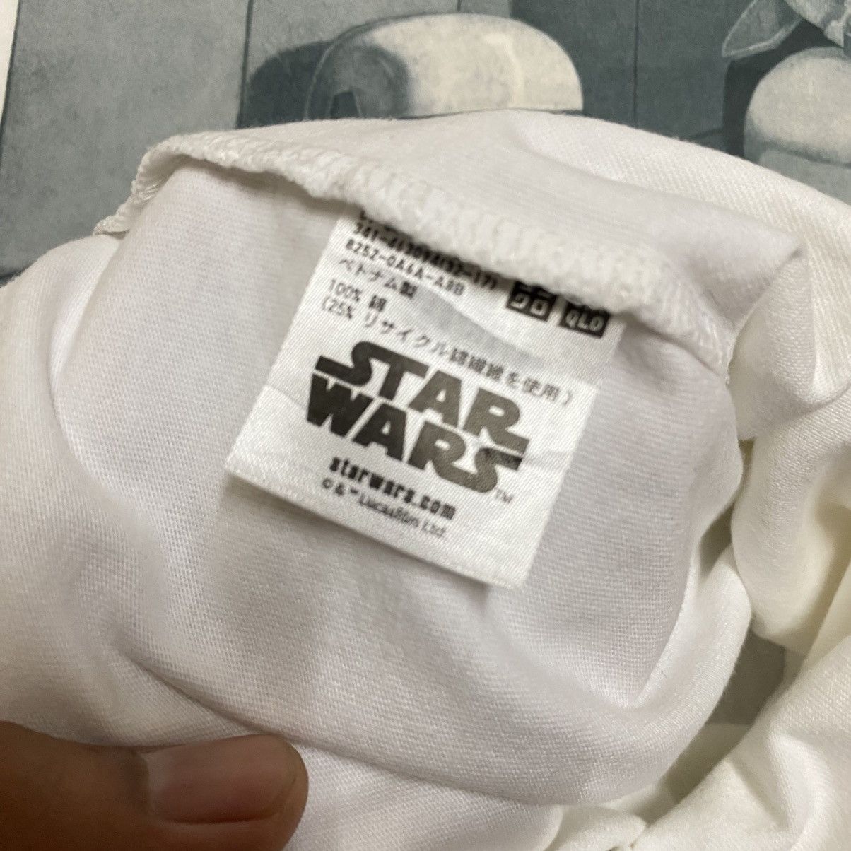 Uniqlo Uniqlo Star Wars Stormtrooper Movie Graphic Tee Size US L / EU 52-54 / 3 - 5 Thumbnail