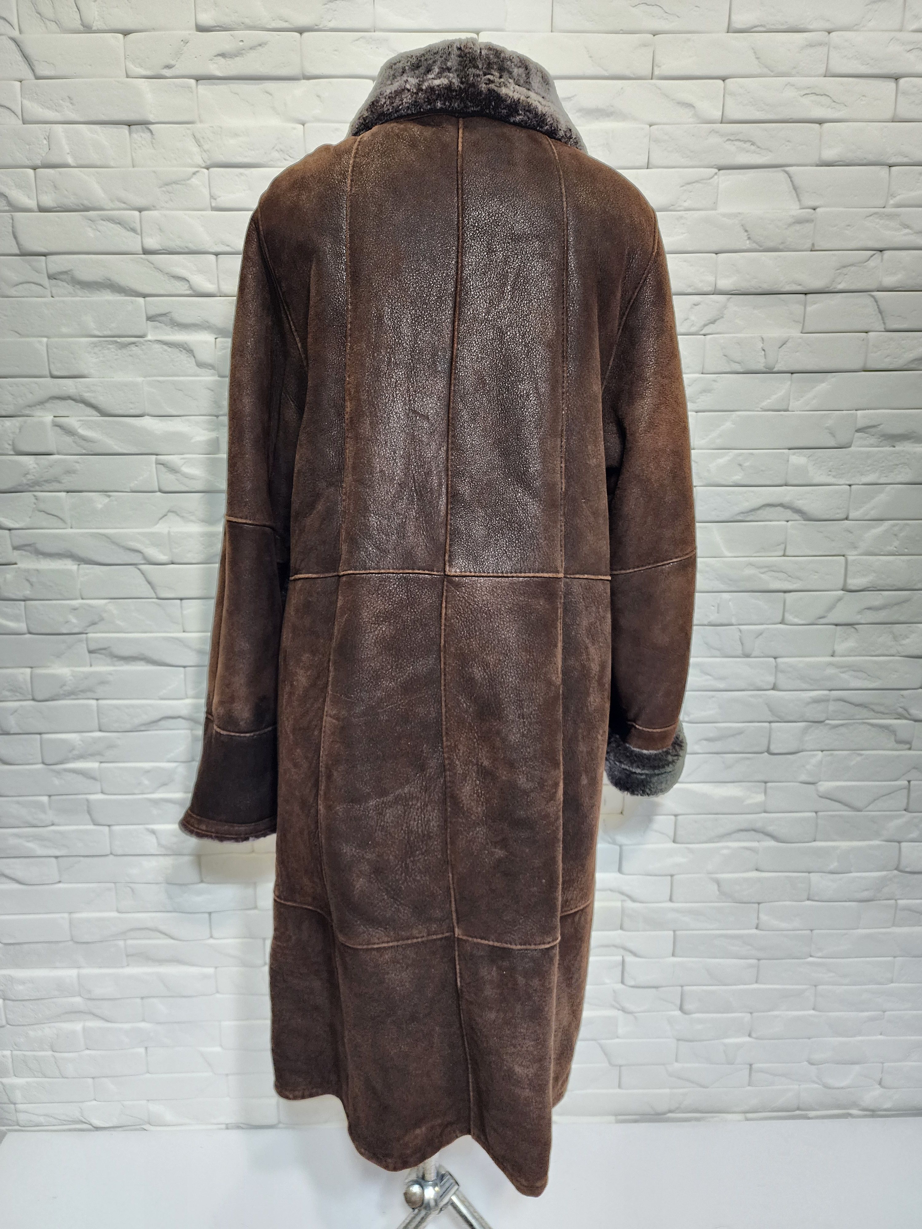 Genuine Leather Brown Sheepskin Coat: Women's Genuine Fur Winter Coat Size XL / US 12-14 / IT 48-50 - 3 Thumbnail