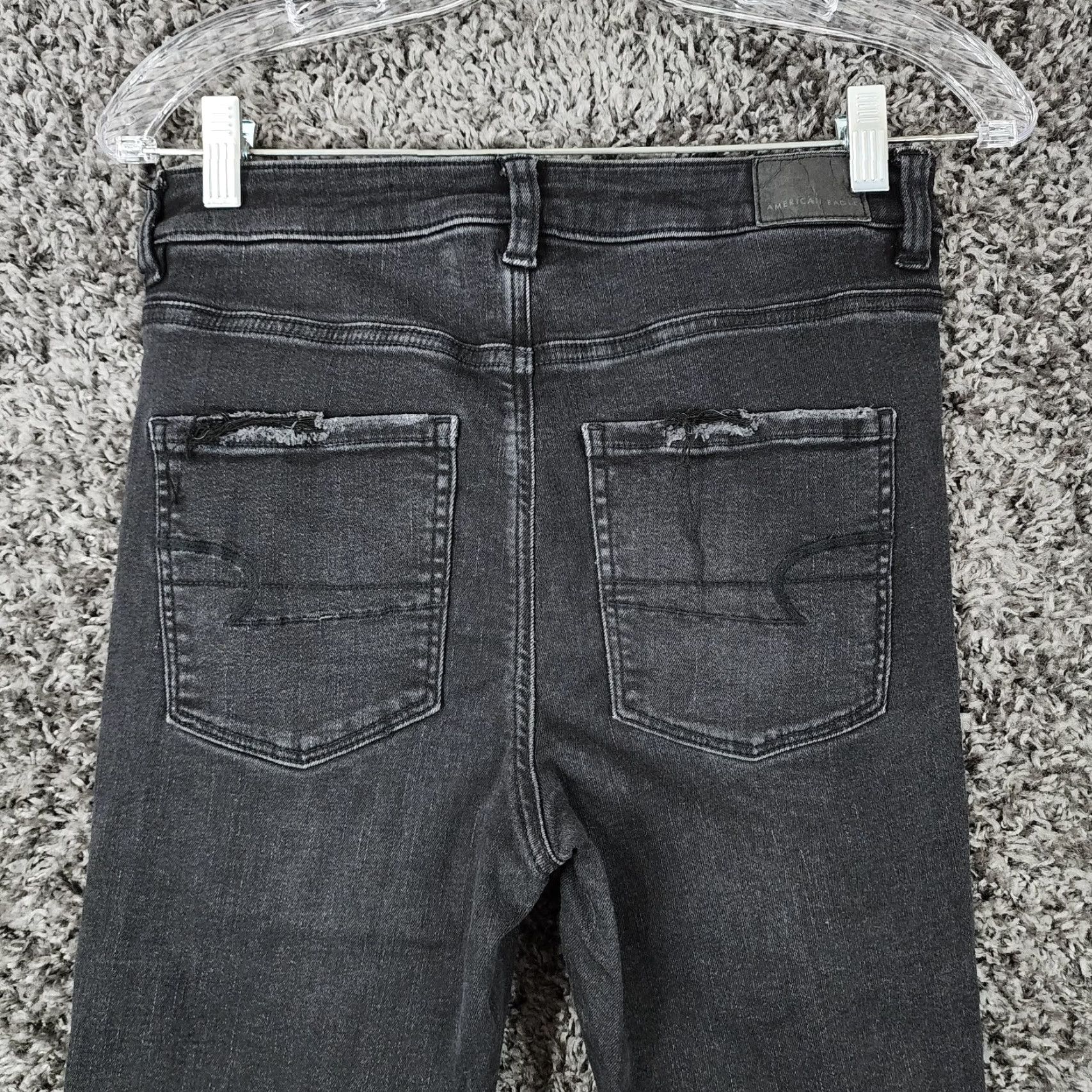 American Eagle Outfitters American Eagle Jeans Women's Super High Rise Distressed Crop Black Jegging Size 6 Womens Size 28" / US 6 / IT 42 - 7 Thumbnail