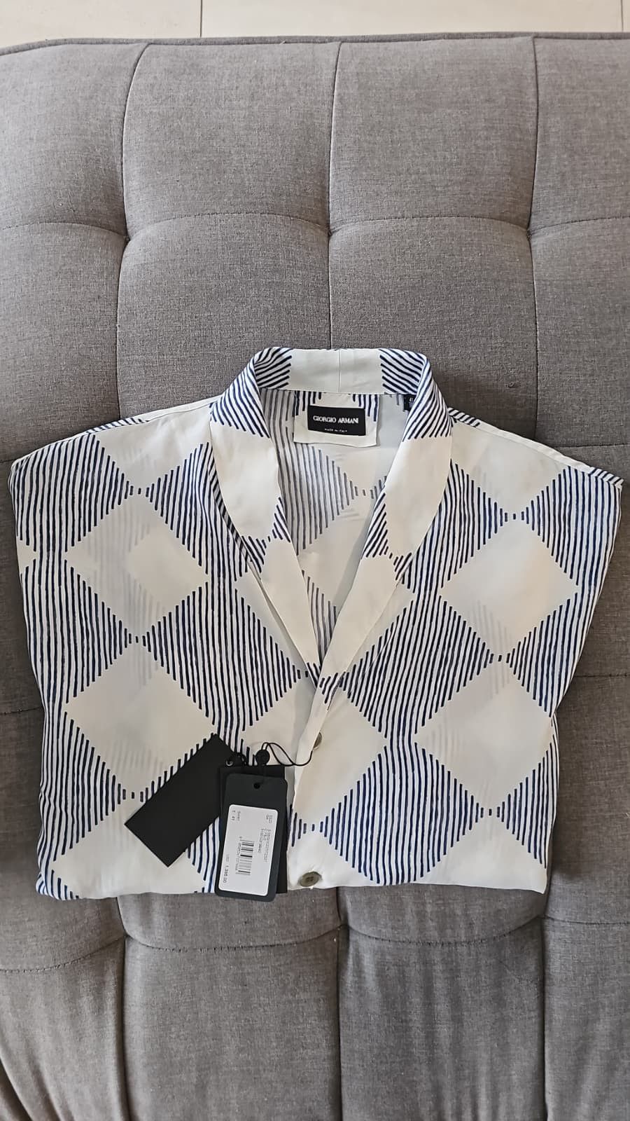Giorgio Armani Giorgio Armani Long Sleeve Diamond Geometric Shirt 41-16 Size US L / EU 52-54 / 3 - 6 Thumbnail