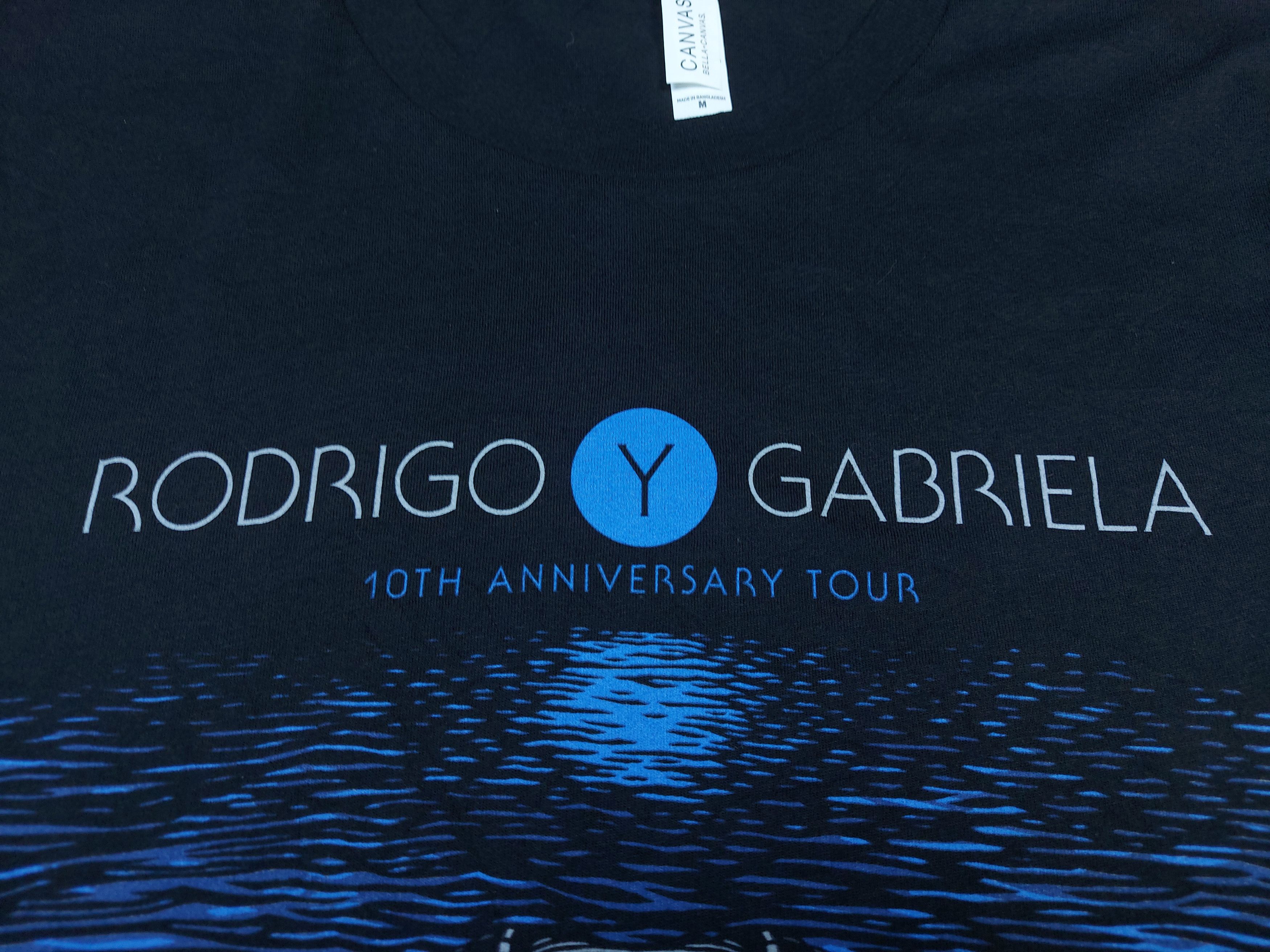 Band Tees Rodrigo Y Gabriela Band 10th Anniversary Tour TEE Size US M / EU 48-50 / 2 - 7 Thumbnail