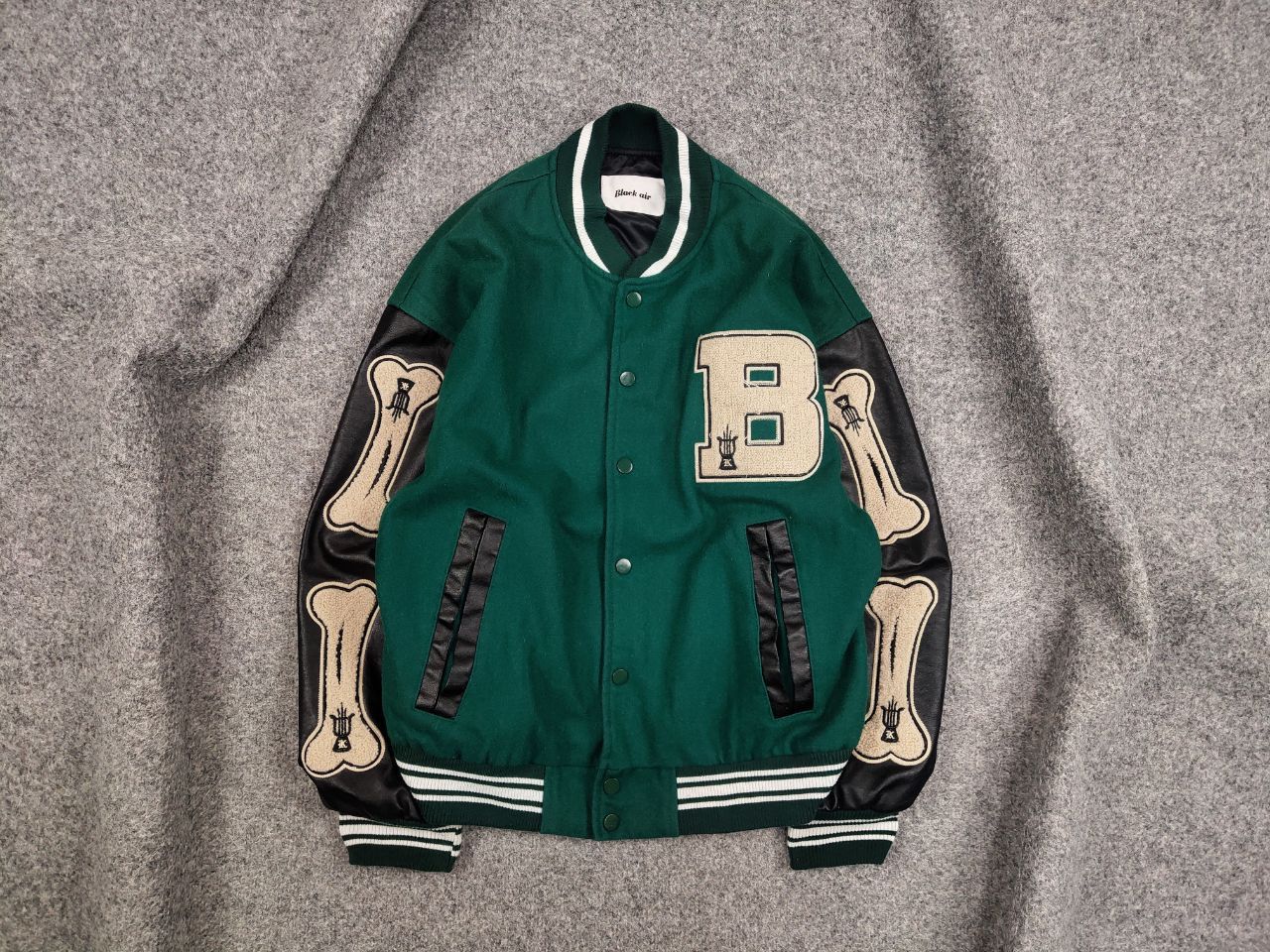 Japanese Brand Vintage Bones Japan Skeleton Letterman Varsity Bomber Jacket Size US S / EU 44-46 / 1 - 1 Thumbnail