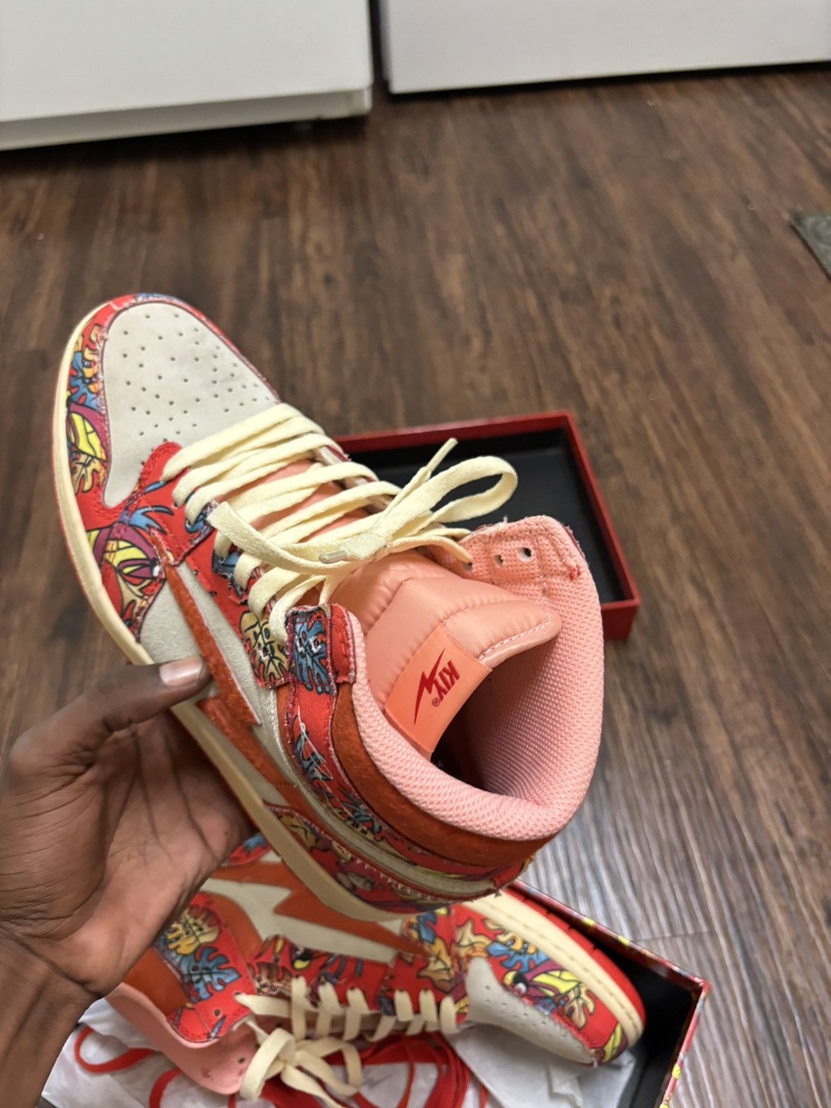 Reves Paris Air Kiy x Bored ape Size US 10 / EU 43 - 4 Thumbnail