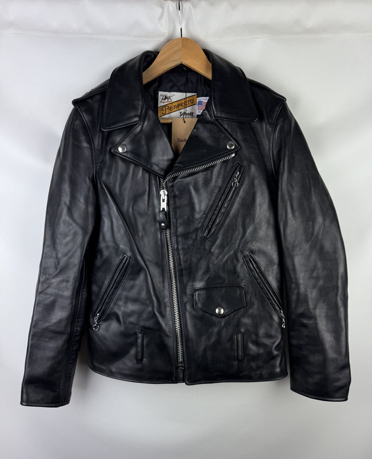 Schott Schott Perfecto Ladies Leather Biker Full Zip Jacket USA Size XS / US 0-2 / IT 36-38 - 1 Thumbnail