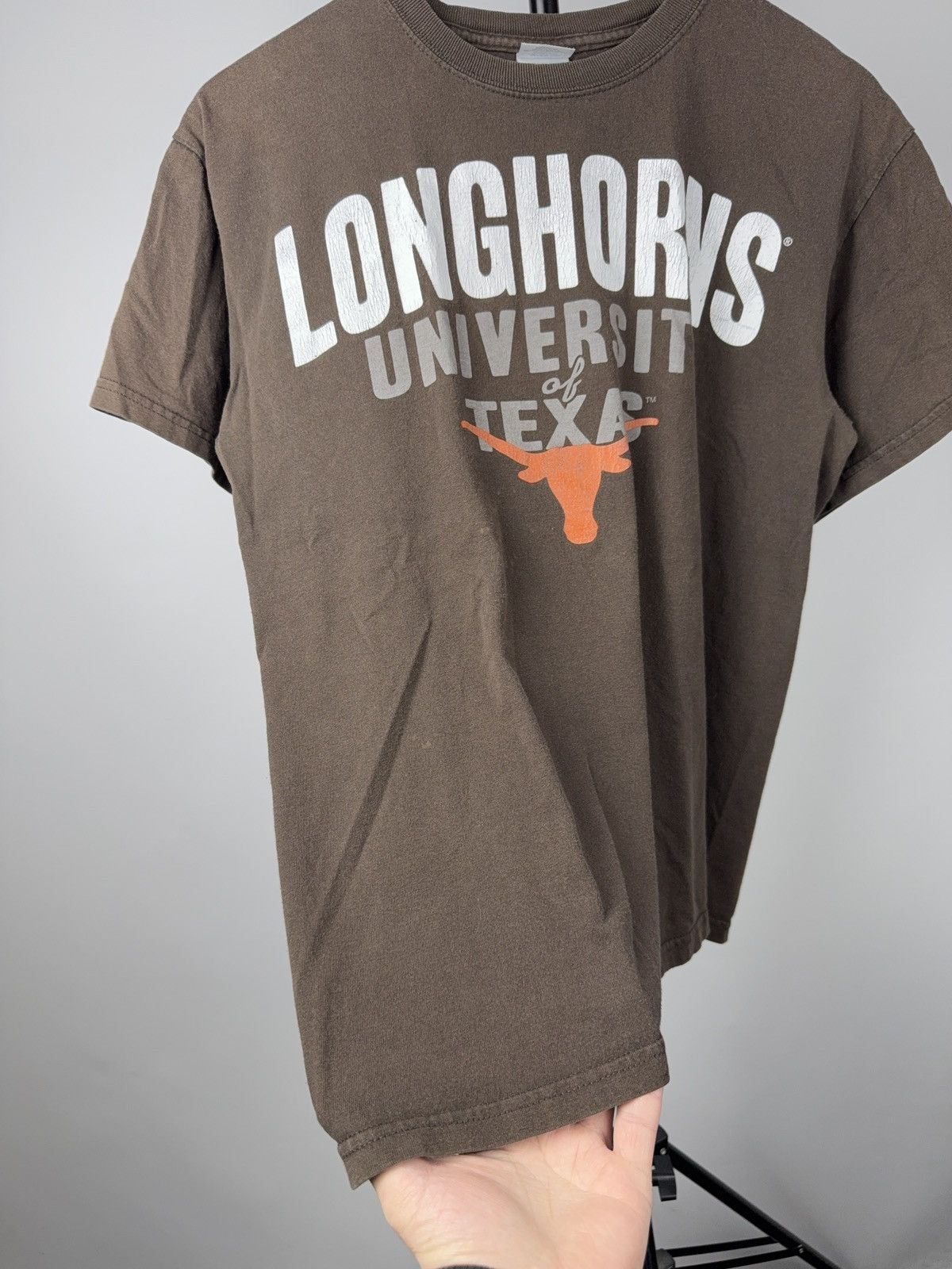 Vintage Vintage 00s USA Texas LOGO Longhorns University Tee Brown M Size US M / EU 48-50 / 2 - 2 Thumbnail