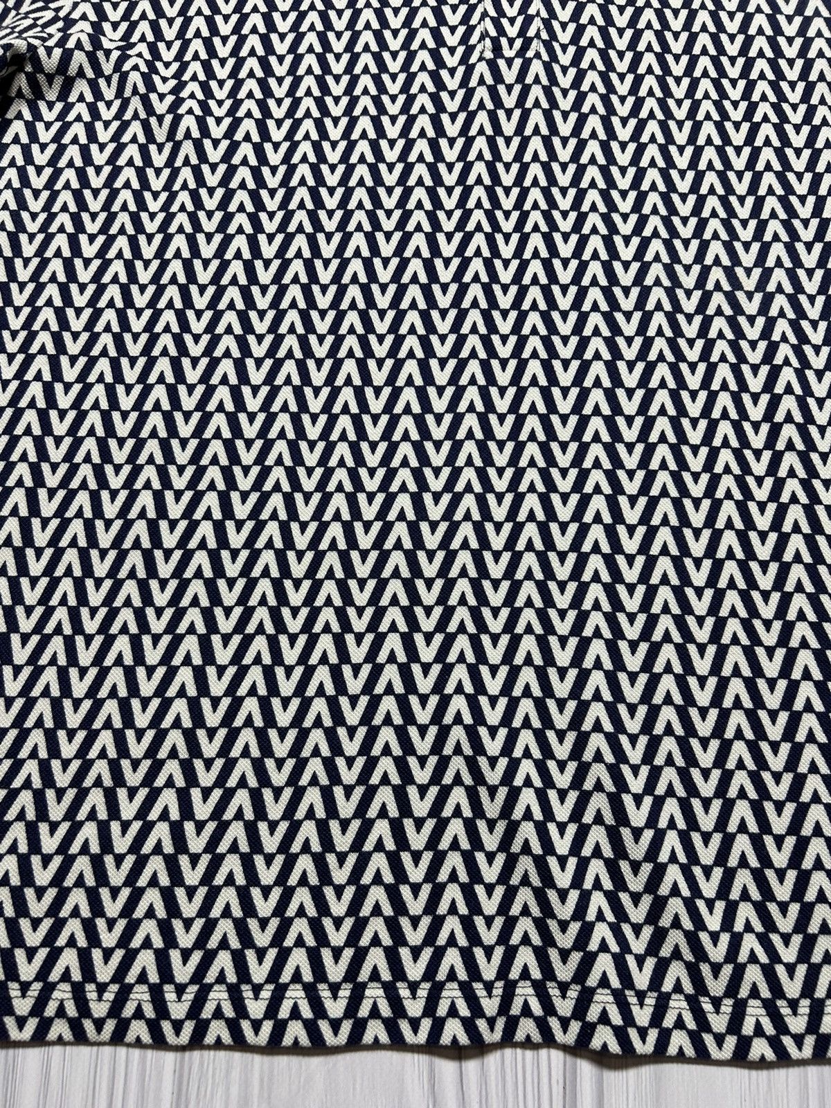 Valentino Valentino Stripe Trimmed Logo Polo Size XL Size US XL / EU 56 / 4 - 4 Thumbnail