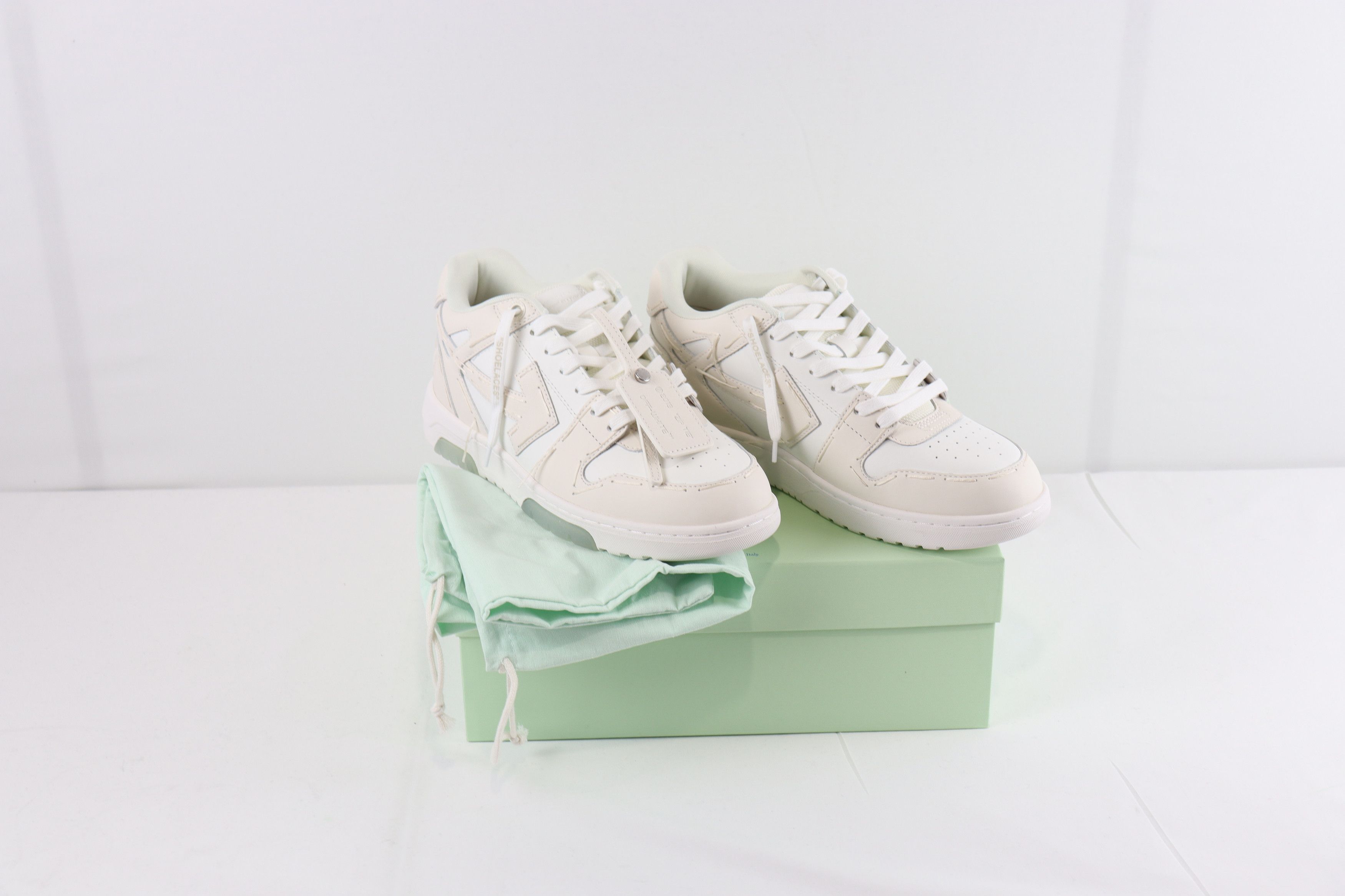 Off-White Sartorial Stitch Out of Office Sneakers OOO Coconut / White Size US 11 / EU 44 - 8 Thumbnail