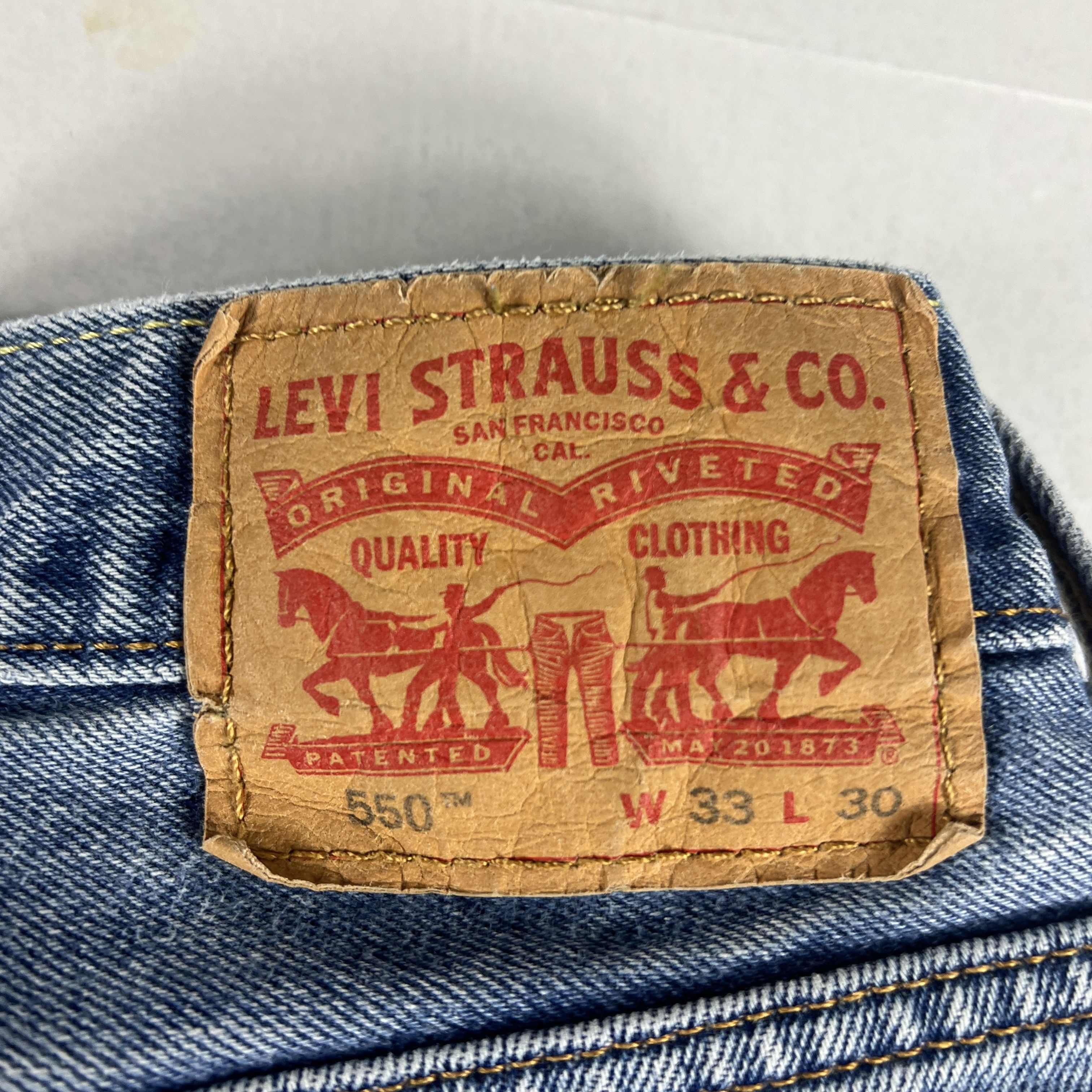 Levi's Levi's Jean Shorts 550 Faded Bermuda Cut Off Denim Jorts Size US 32 / EU 48 - 14 Thumbnail