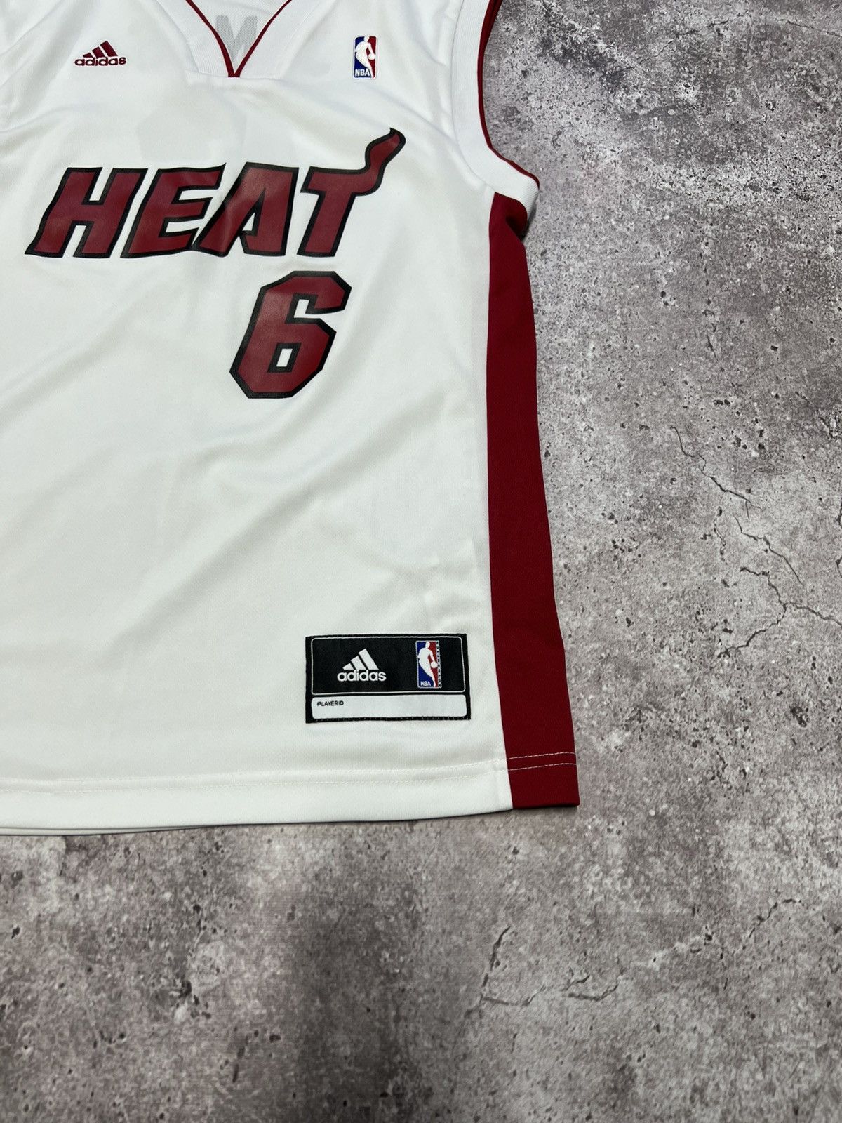 NBA 🔷Vintage Adidas Miami Heat LeBron James Jersey🔷 Size US XS / EU 42 / 0 - 3 Thumbnail