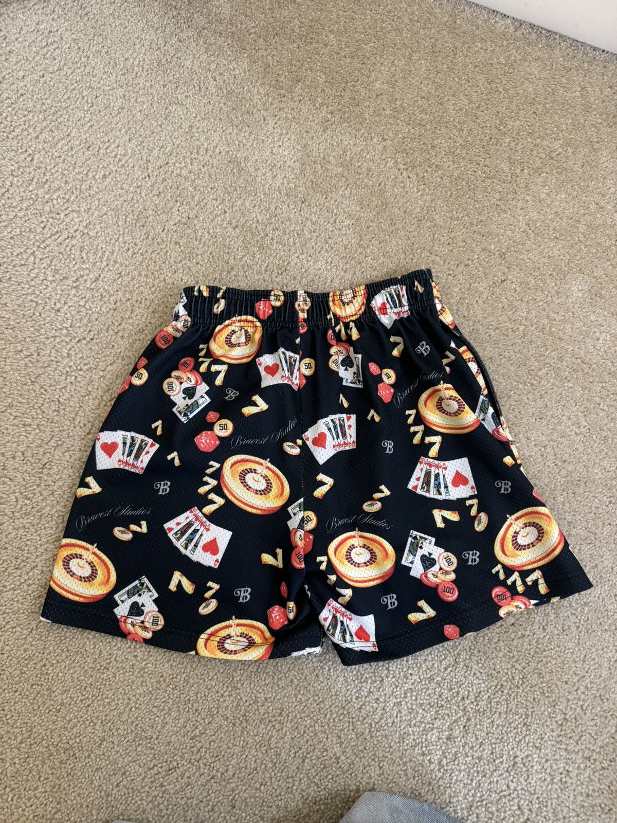 Bravest Studios Bravest studios gambling shorts Size US 30 / EU 46 - 4 Thumbnail