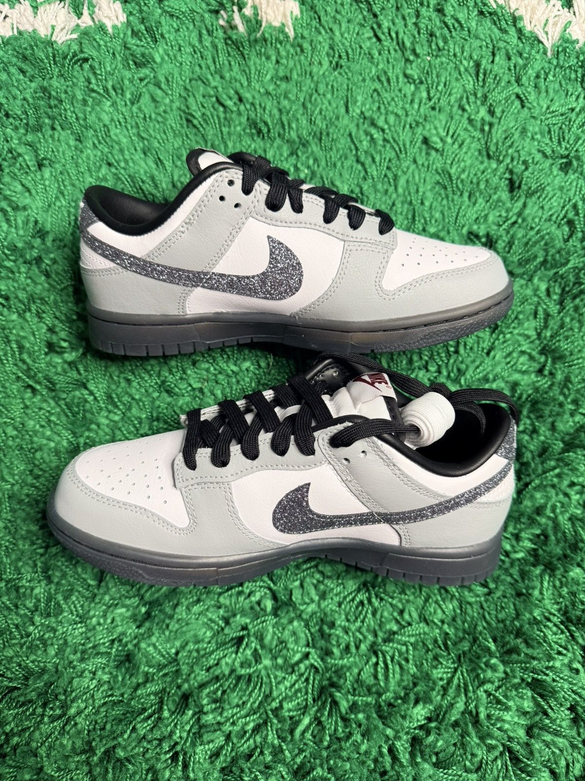 Nike Nike Dunk Low Women's size 6.5 Glitter Swoosh Size US 6.5 / IT 36.5 - 2 Thumbnail