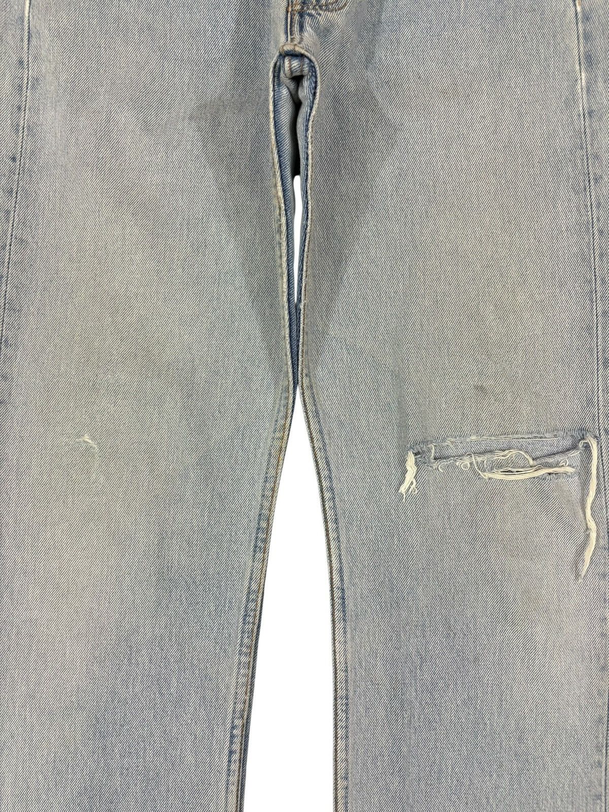 Levi's Vintage 90s Levis 501 Light Wash Distressed Loose Jeans Size US 30 / EU 46 - 5 Thumbnail