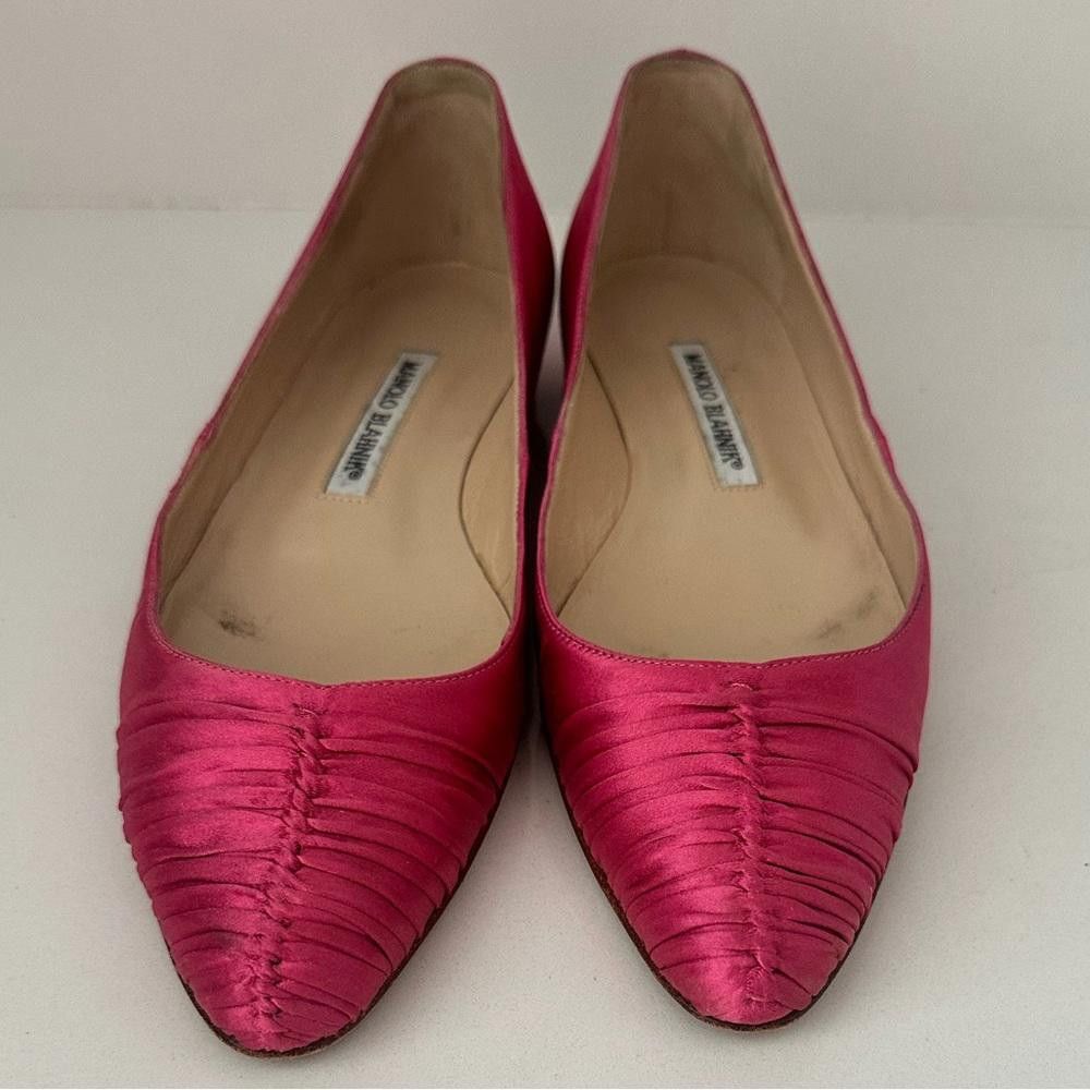 Manolo Blahnik Manolo Blahnik Raspberry Dark Pink Satin Ballet Flats 35.5 Size US 4.5 / IT 34.5 - 1 Thumbnail