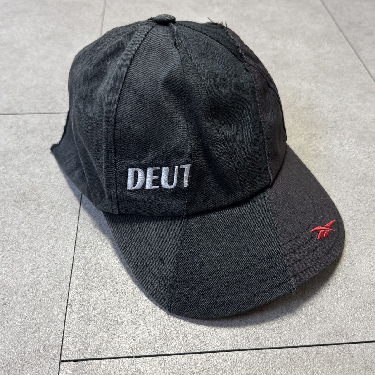 Reebok × Vetements VETEMENTS Reebok DEUT cap AW17 Size ONE SIZE - 2 Thumbnail