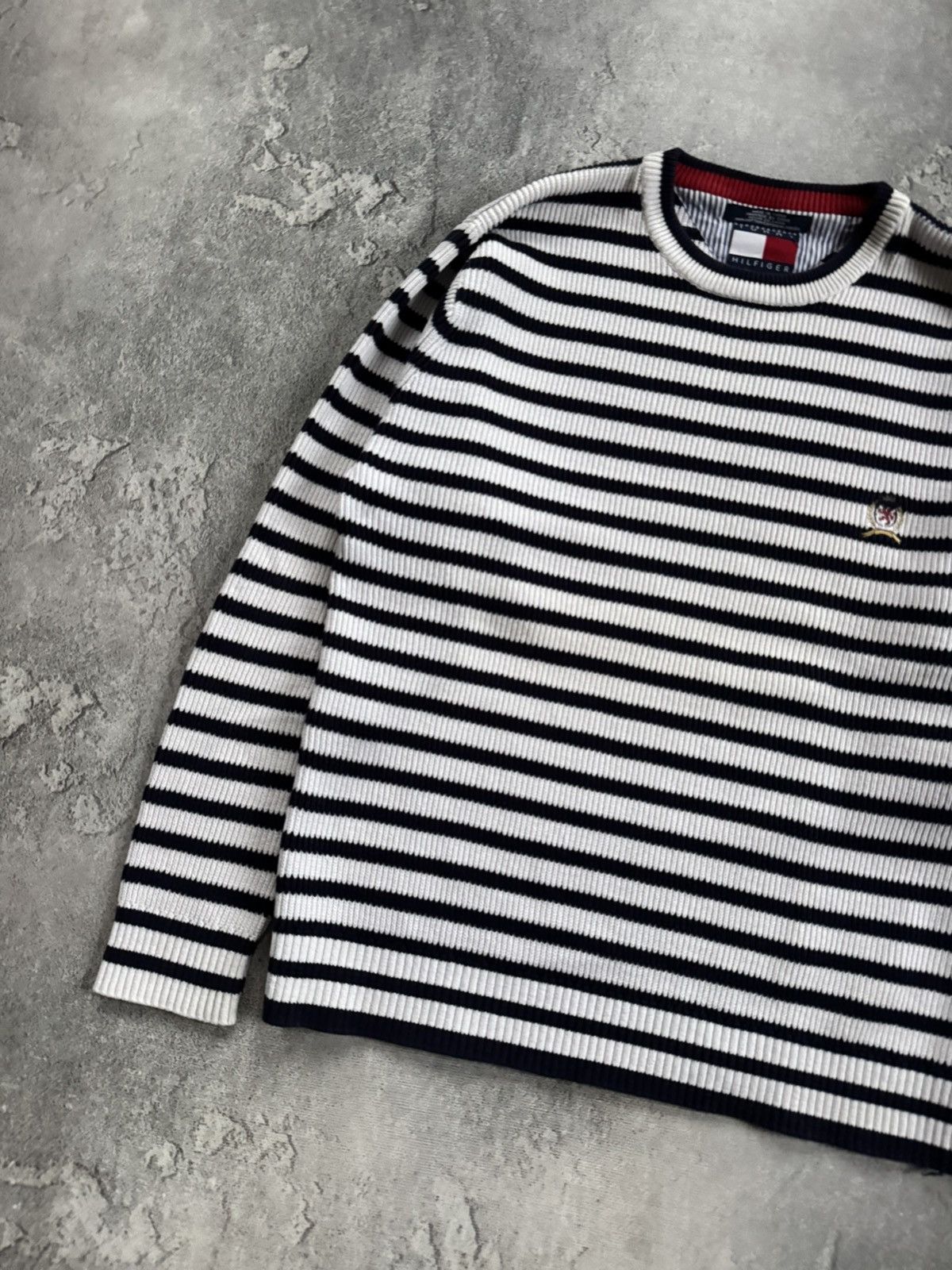 Tommy Hilfiger Tommy Hilfiger vintage striped sweater jumper pullover knit Size US S / EU 44-46 / 1 - 9 Thumbnail