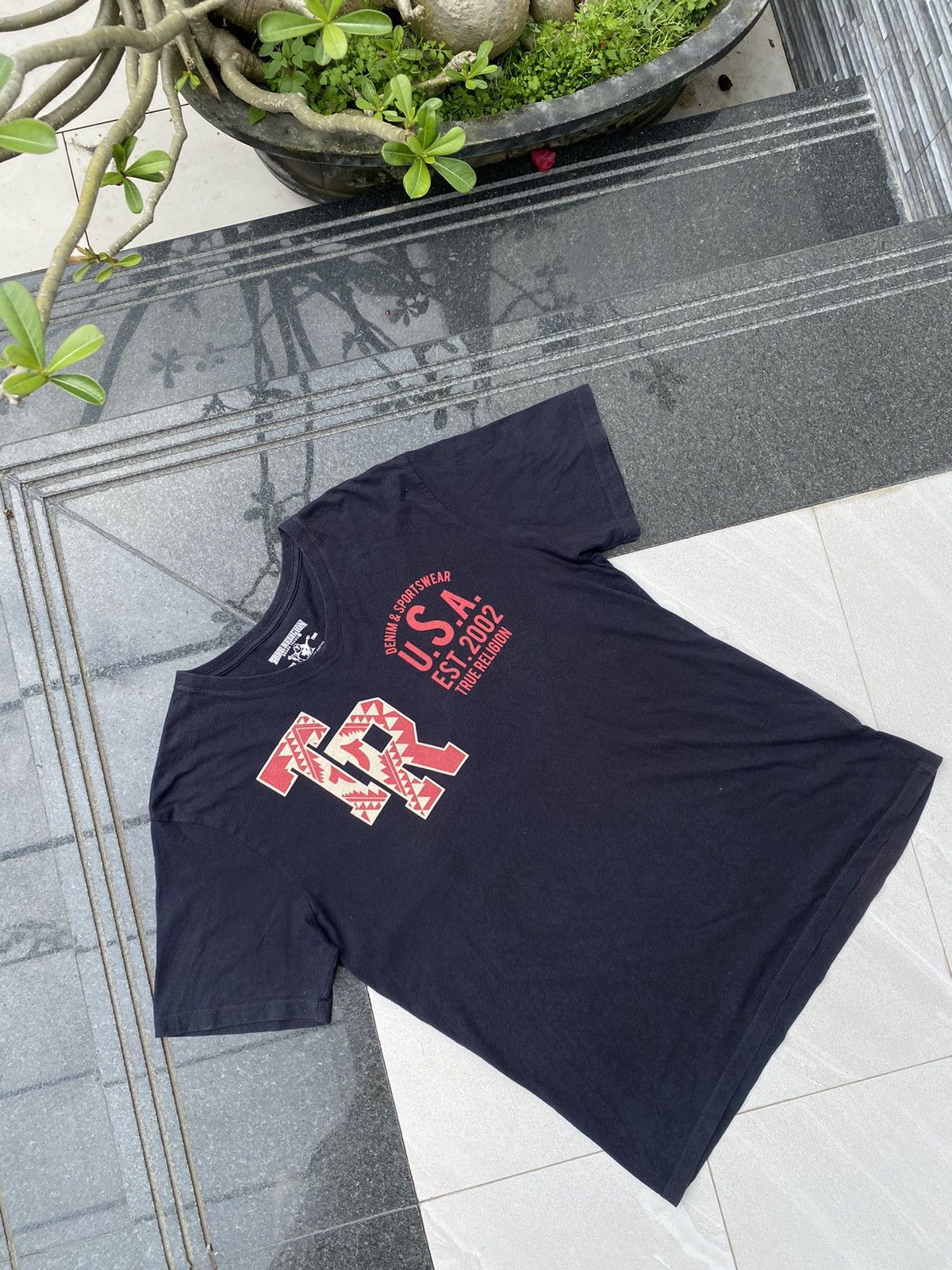 True Religion × Vintage 90S TRUE RELIGION RARE MULTI LOGO USA RETRO TEE TSHIRT Size US L / EU 52-54 / 3 - 3 Thumbnail