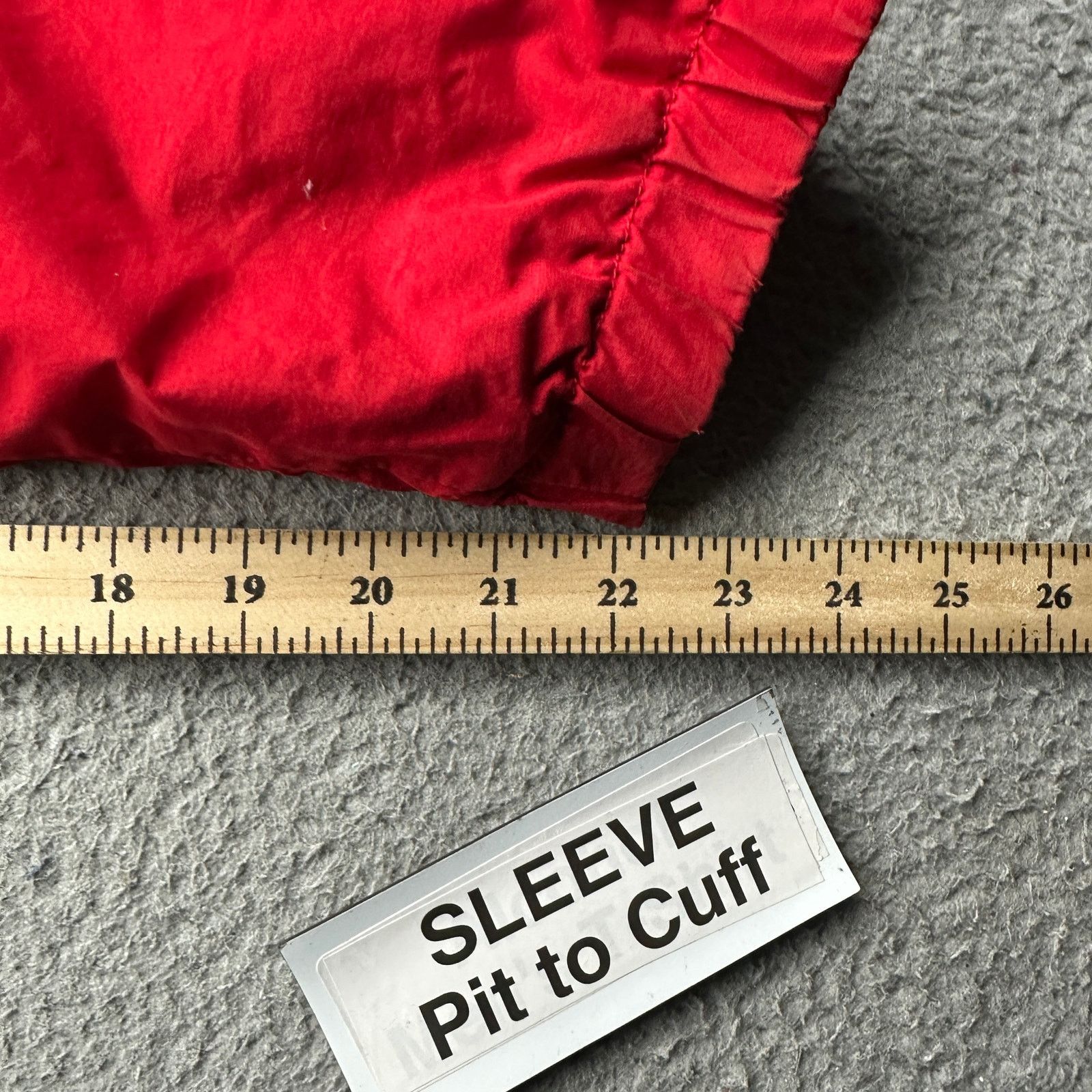 Eddie Bauer Vintage Eddie Bauer Ebtek Cotton Jacket Mens Large Tall Red Size US L / EU 52-54 / 3 - 6 Thumbnail