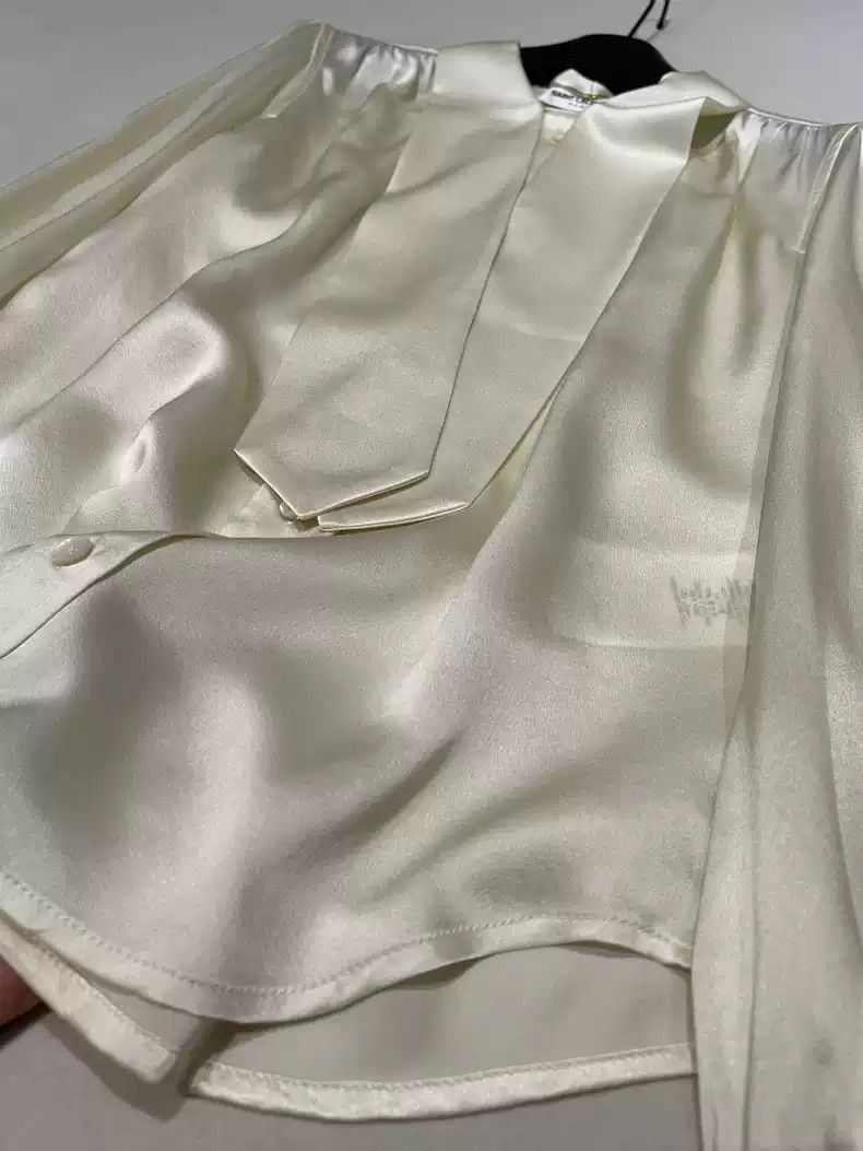 Saint Laurent Paris Saint Laurent Paris Silk Shirt-2505 Size US S / EU 44-46 / 1 - 5 Thumbnail