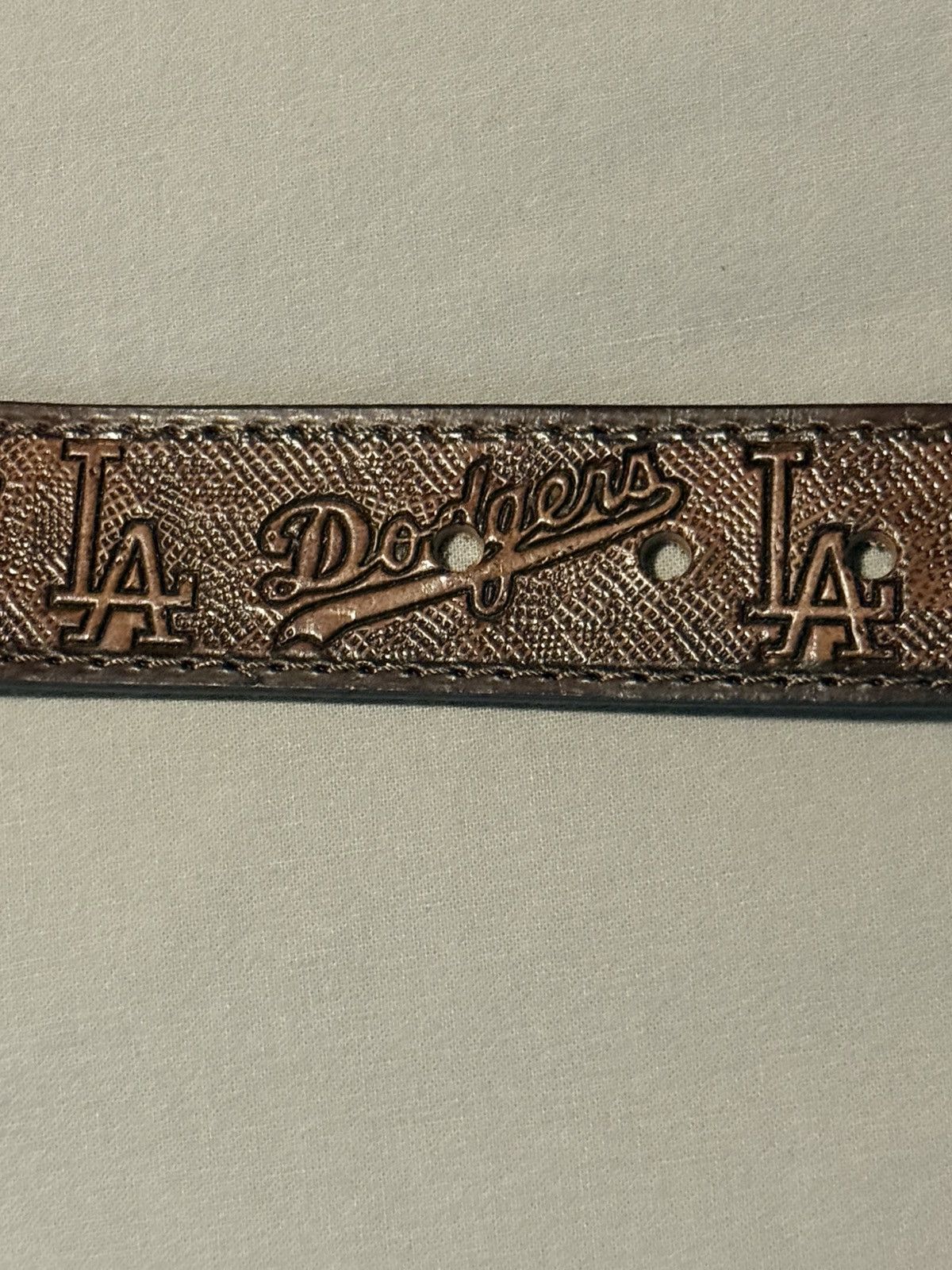 MLB MLB Los Angeles LA Dodgers Leather Engraved Belt Brand New Size 30 - 4 Thumbnail