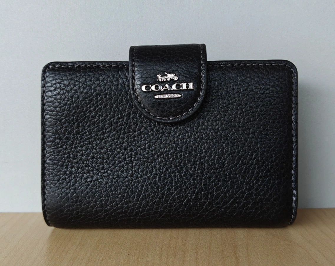 Coach Coach Medium Corner Zip Women's Wallet T/1004 Size ONE SIZE - 1 Thumbnail