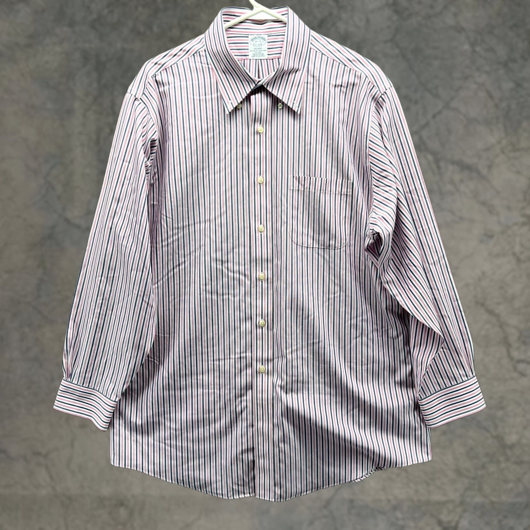 Brooks Brothers Brooks Brothers Shirt Mens 17 33 Pink Button Down Preppy Striped Regent Cotton Regular Long Sleeve Christmas? Size US XL / EU 56 / 4 - 1 Thumbnail