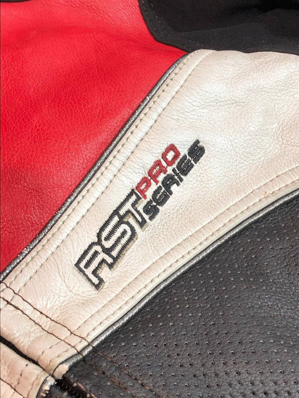 Other RST Pro Series Moto Leather Jacket Racing Vintage Size US XL / EU 56 / 4 - 20 Thumbnail