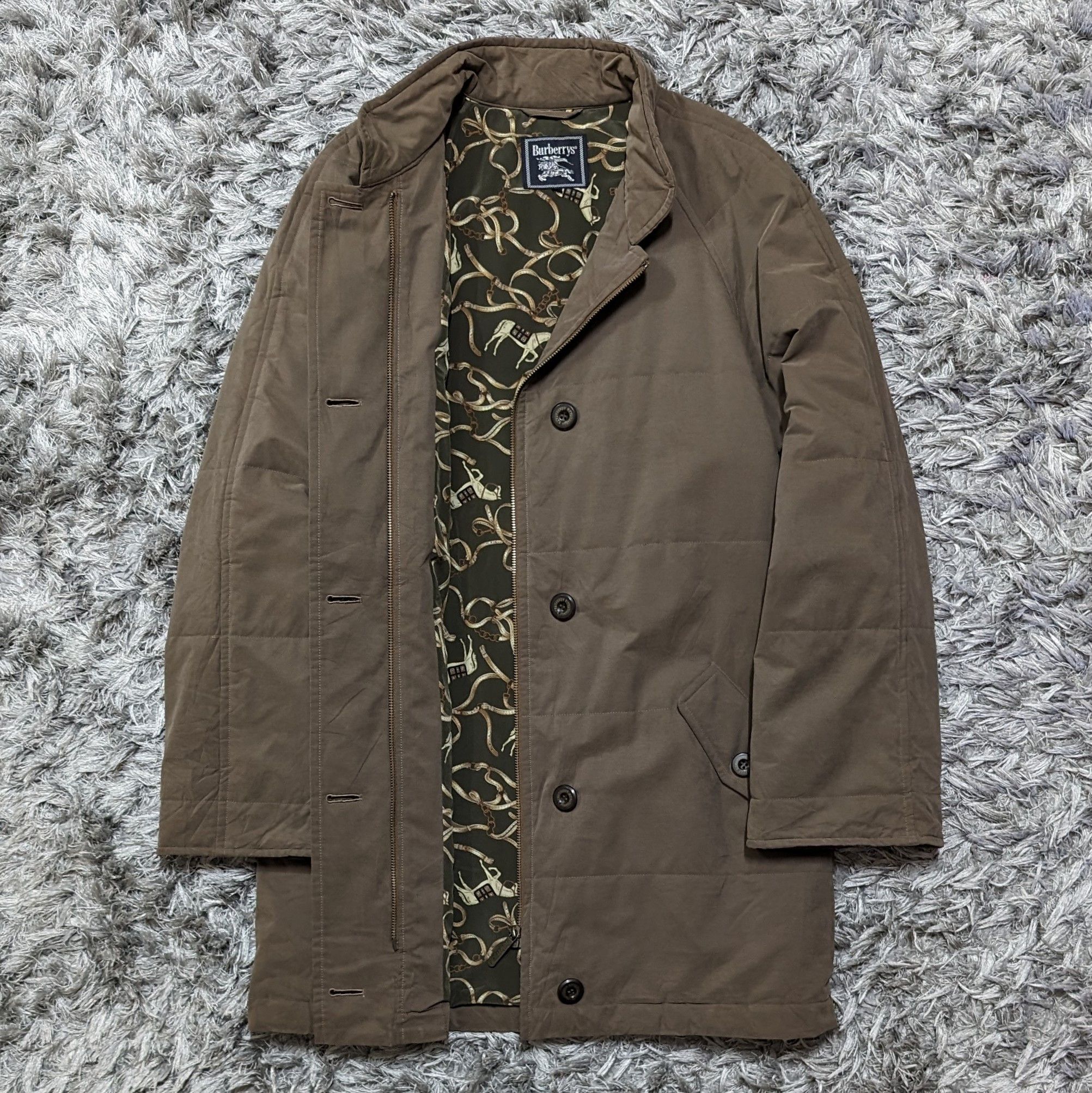 Burberry Vintage Burberrys Puffer Padded Jacket Button Ups Baroque Size L / US 10 / IT 46 - 1 Thumbnail