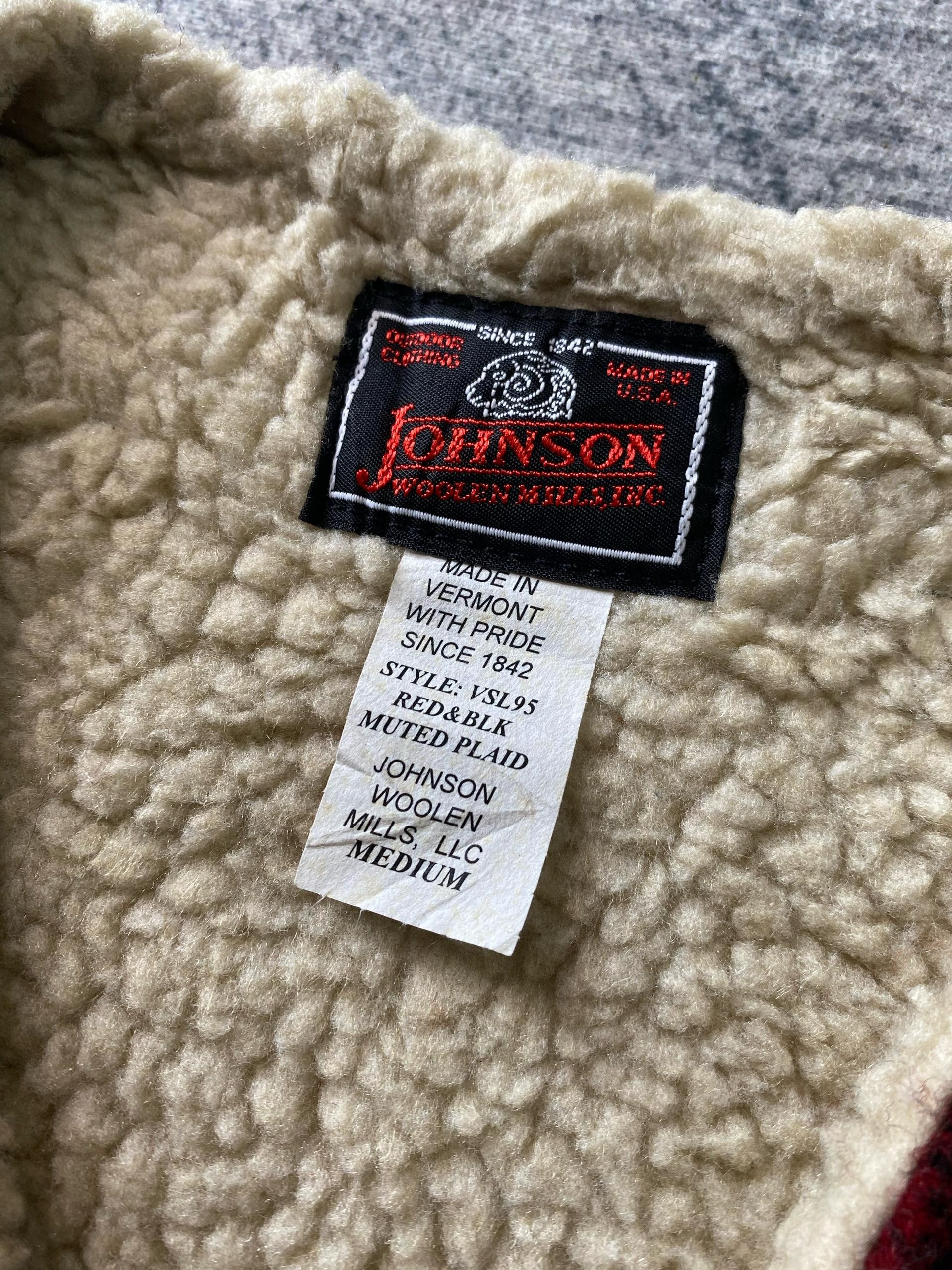 Johnson Woolen Mills Johnson Woolen Mills Plaid Sherpa Lined Vest Size US M / EU 48-50 / 2 - 7 Thumbnail