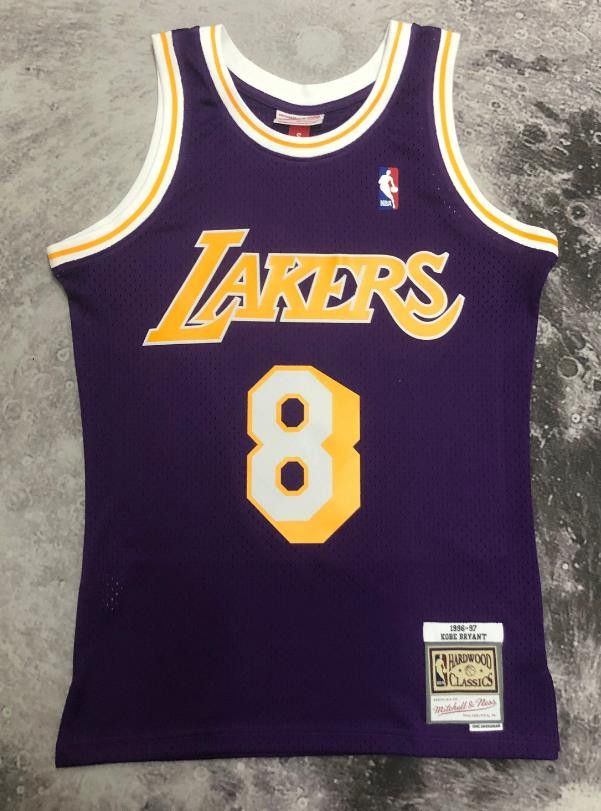 NBA 8 Kobe Bryant Jersey Vintage Laker Jersey Size US M / EU 48-50 / 2 - 1 Thumbnail