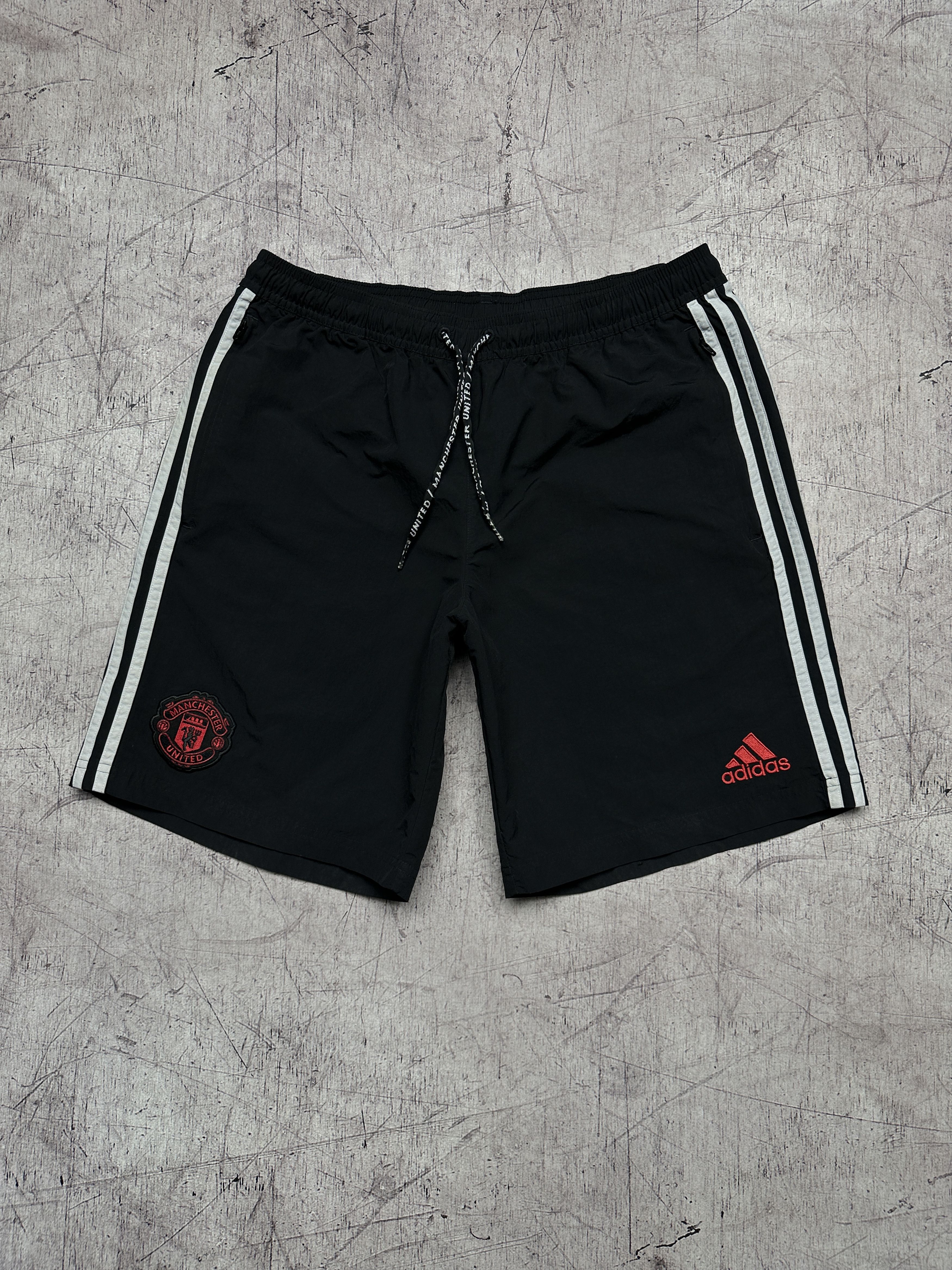 Adidas Adidas Manchester United Mens Nylon Shorts Size US 32 / EU 48 - 1 Thumbnail