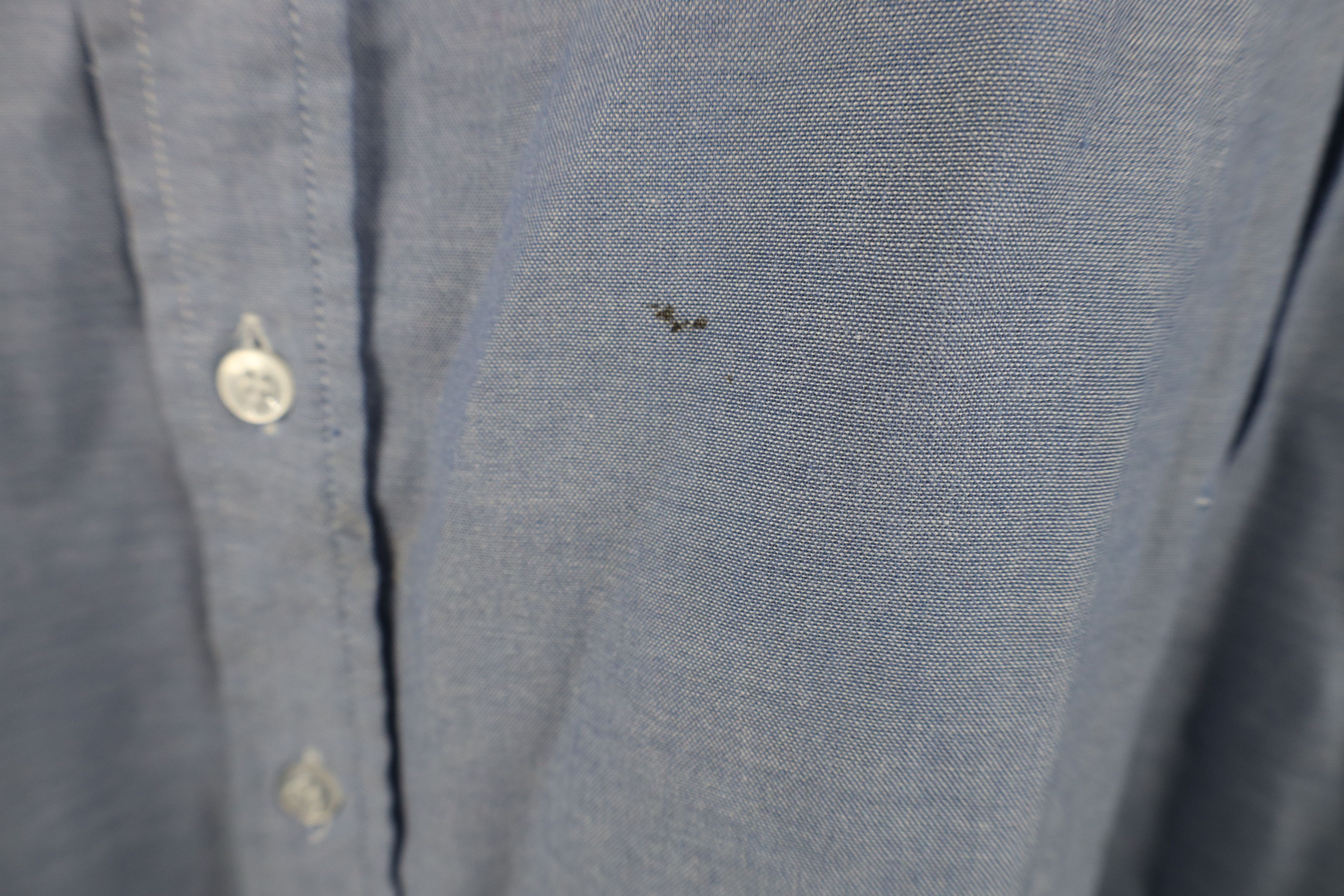 Vintage Vintage 90s Streetwear Chambray Button Shirt Workwear Blue Size US L / EU 52-54 / 3 - 5 Thumbnail