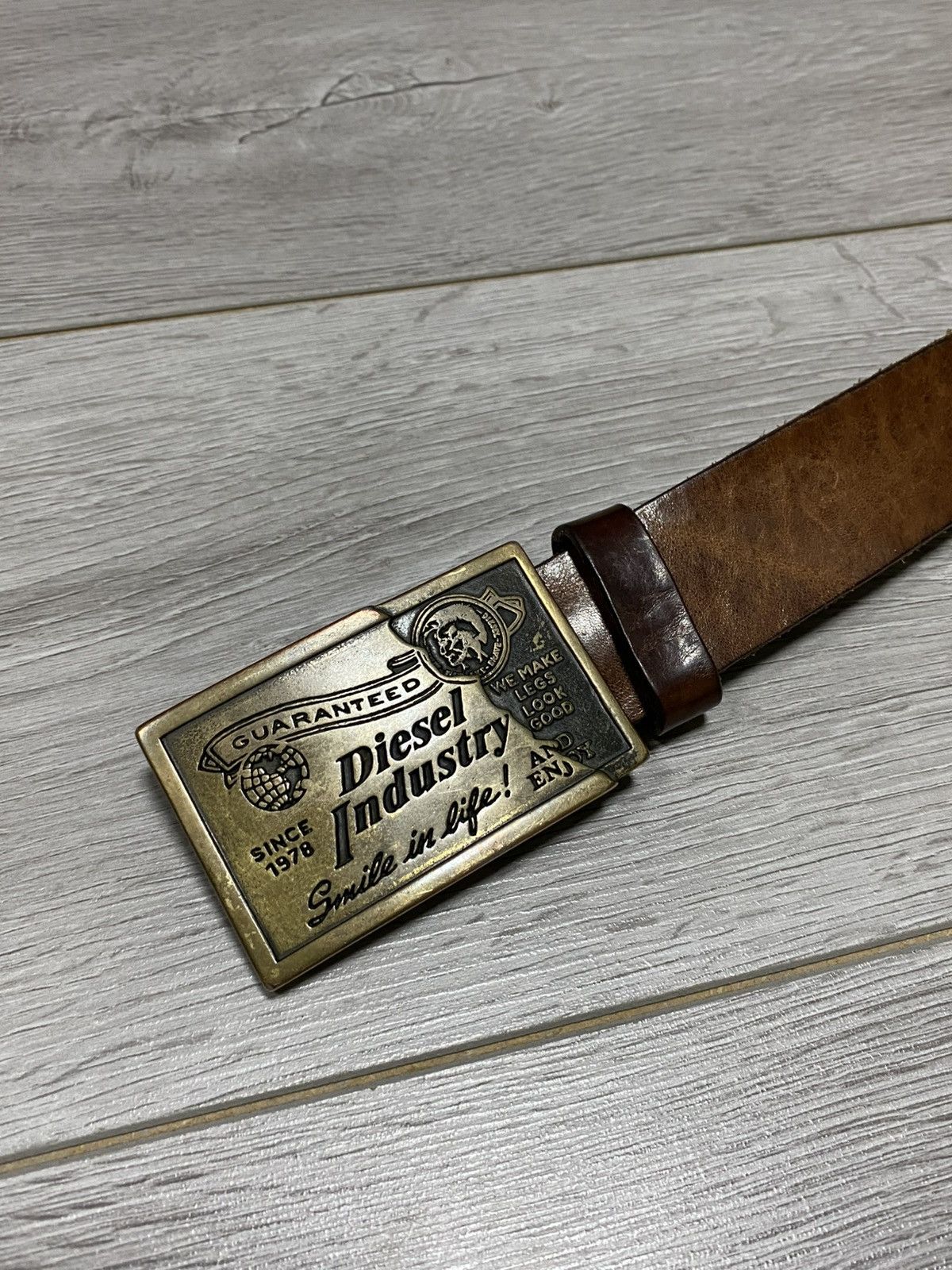 Diesel Diesel big buckle leather belt we make legs look good Size ONE SIZE - 2 Thumbnail