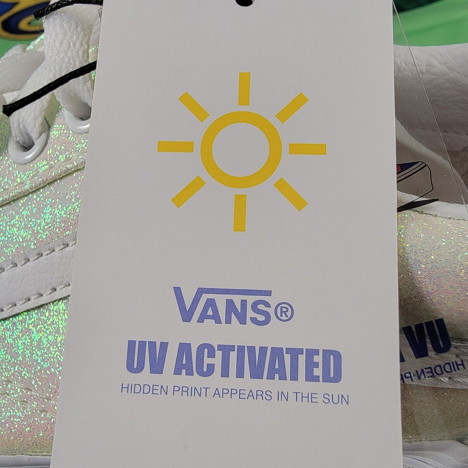 Vans Vans Adult Old Skool Sneakers Size M7 W8.5 Pink/True White Size US 7 / EU 40 - 8 Thumbnail