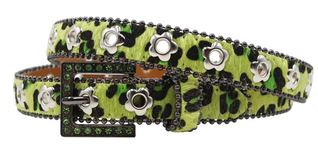 Vintage The beads and the rivets green lux belts Size ONE SIZE - 2 Thumbnail