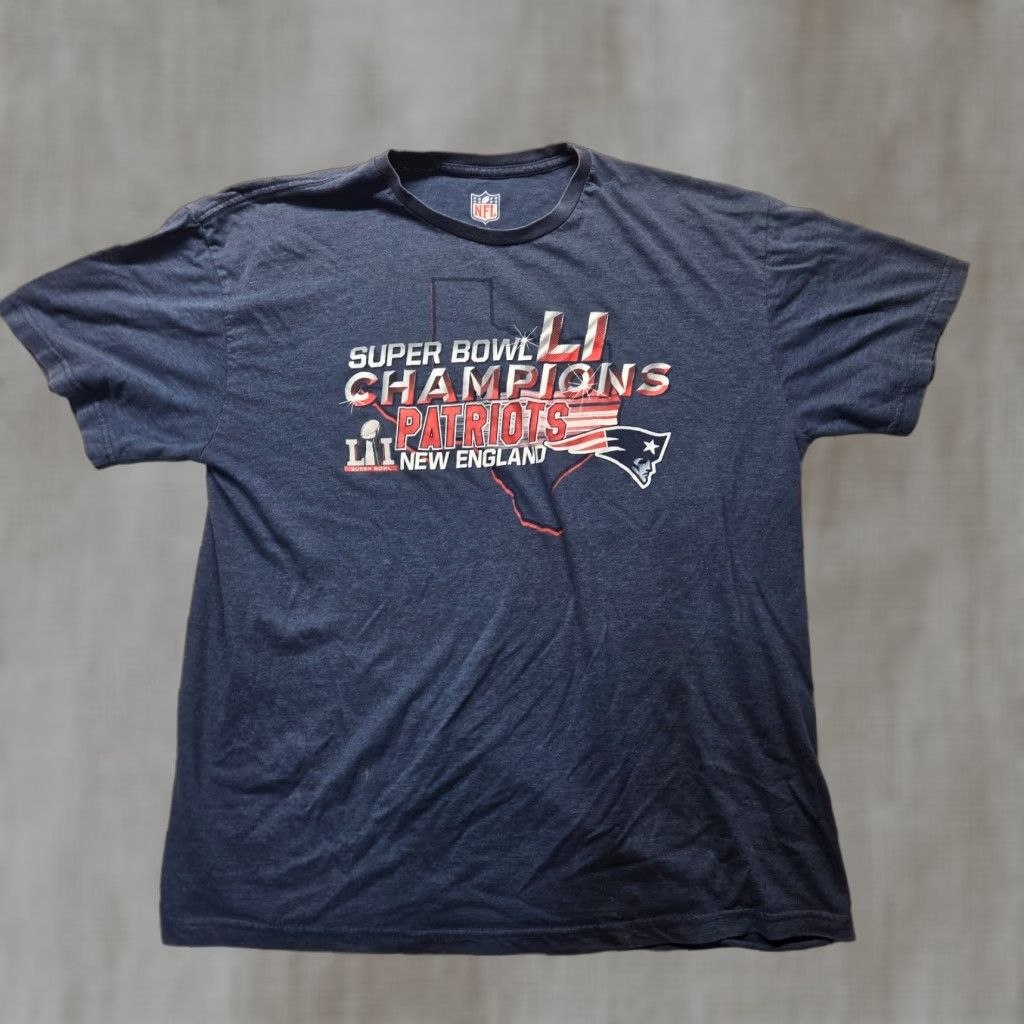 NFL New England Patriots NFL Tee Shirt Adult XL Blue Logo Shirt Football 90s Dynasty Mens Size US XL / EU 56 / 4 - 1 Thumbnail