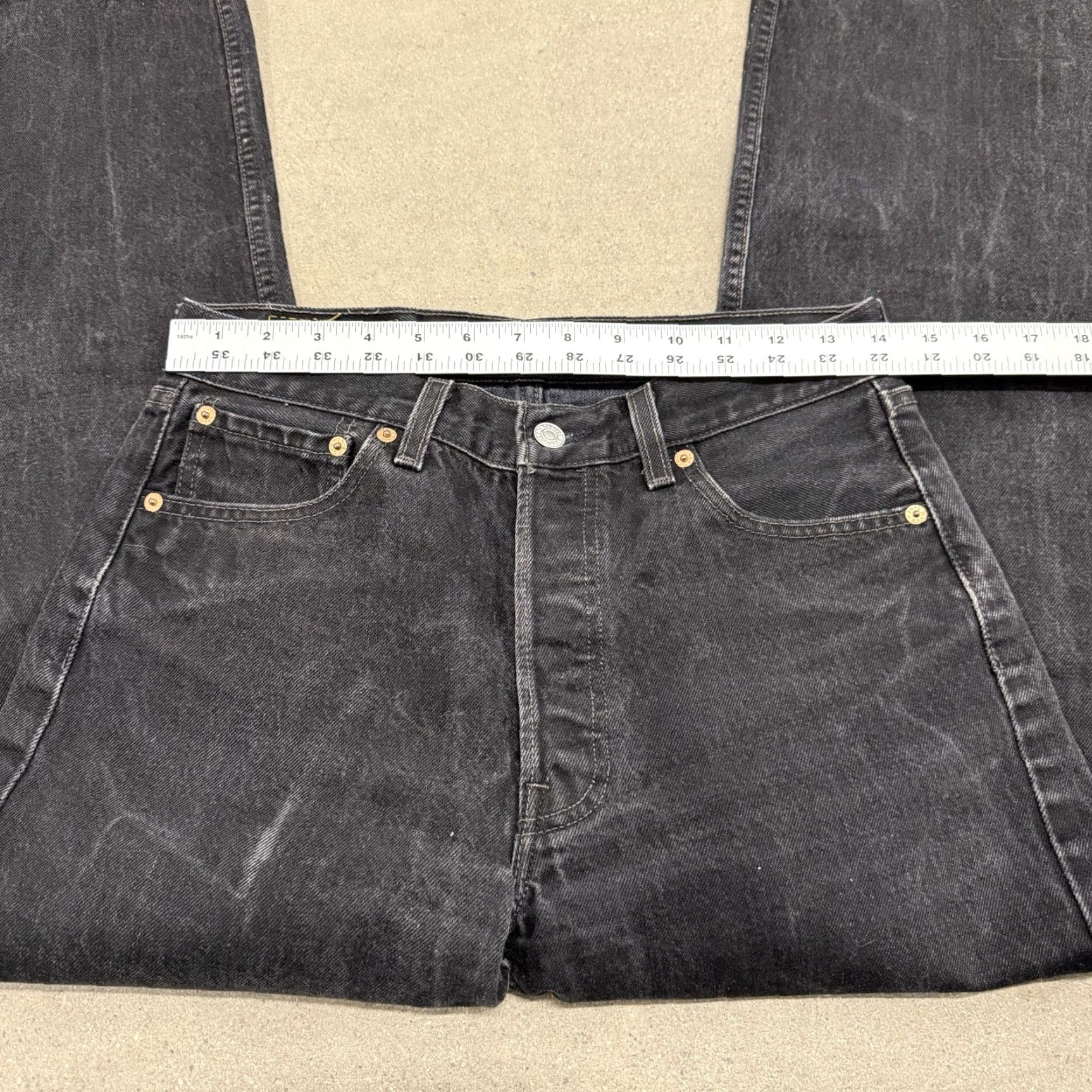 VINTAGE Levi's 501 Denim Jeans Black 30x30 Button Fly Made in USA 90s Womens Ankle 28 Regular Size